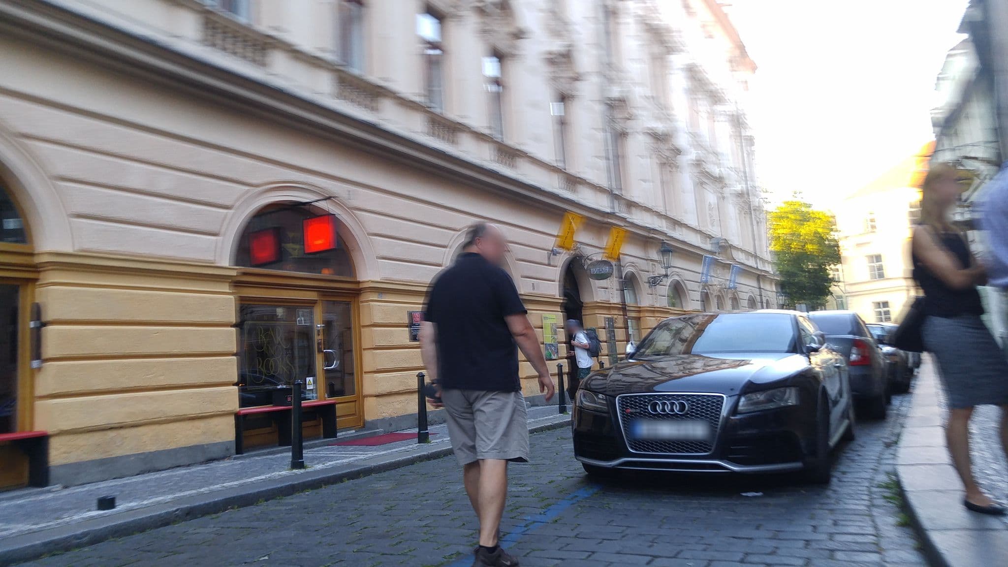 Street view near Hostel Prague Tyn, Prague — © pbb (CC BY-SA · Mapillary)