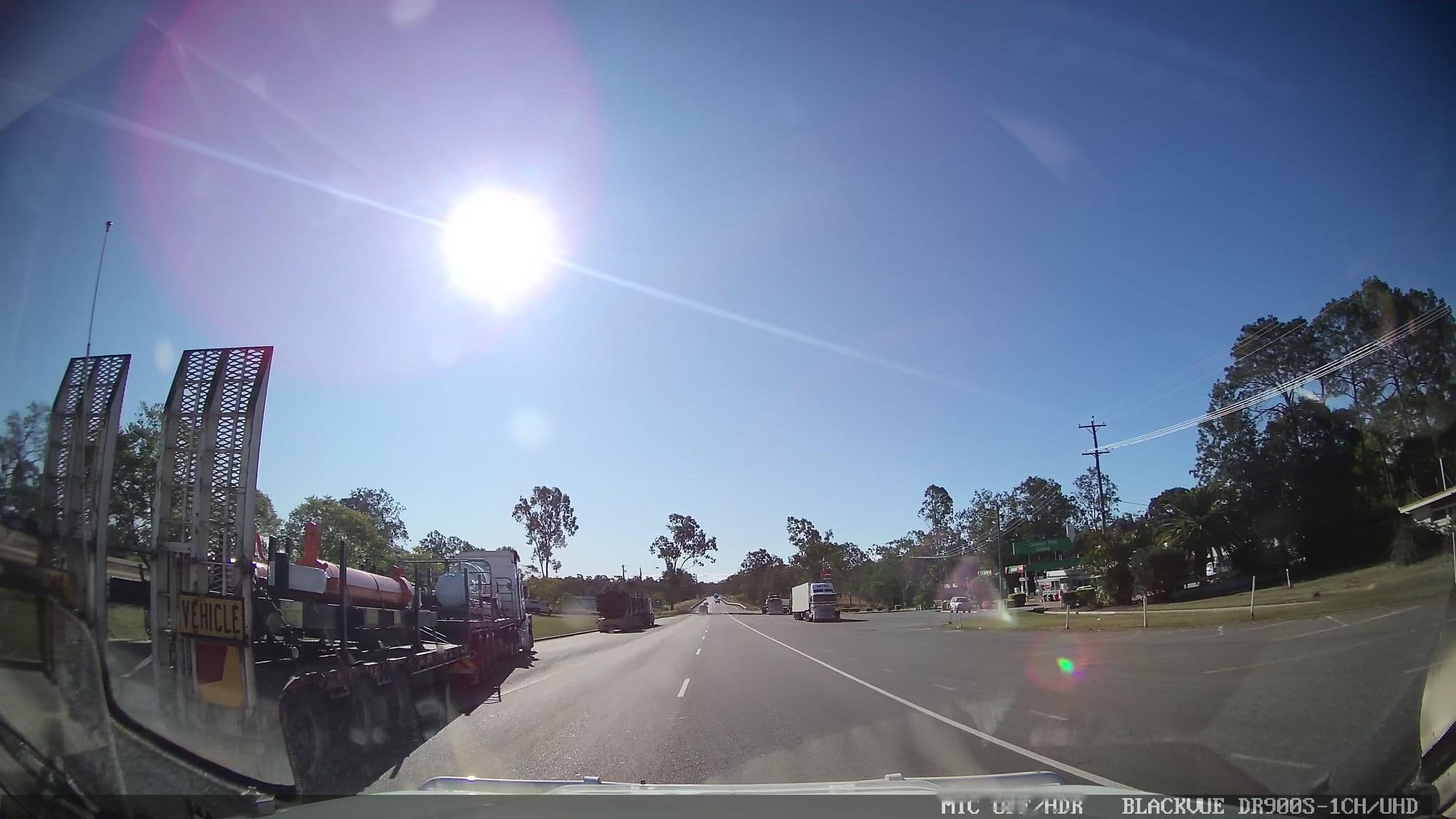 Street view near Gin Gin Motel, Gin Gin — © jthnz (CC BY-SA · Mapillary)