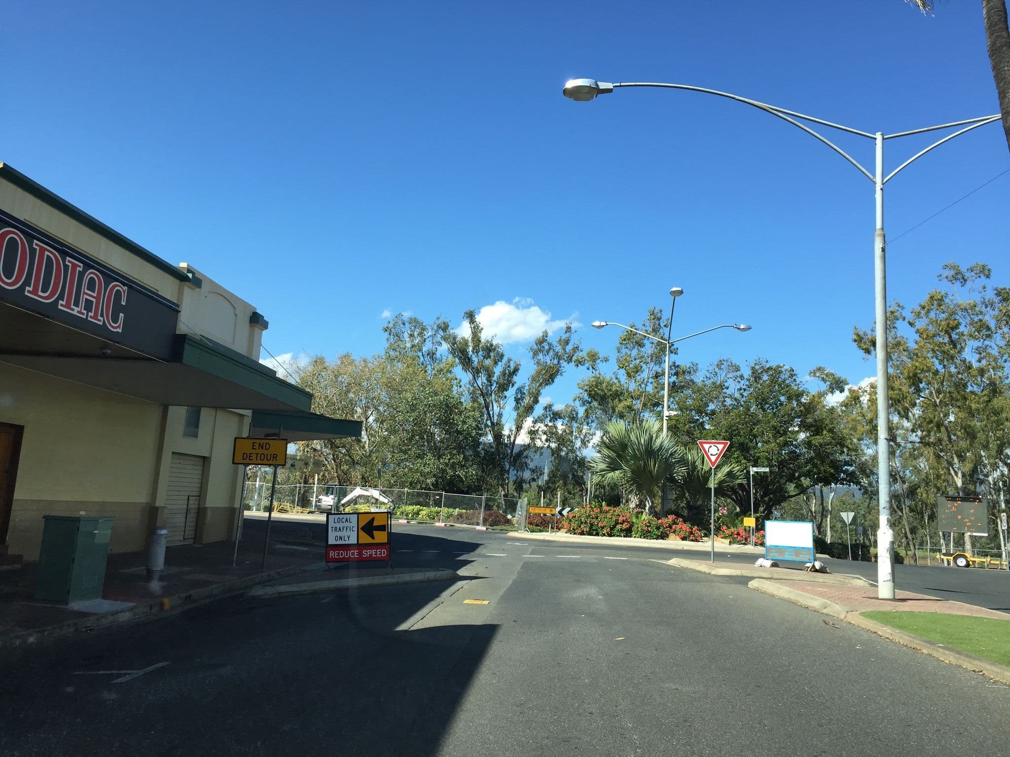 Street view near Heritage Hotel, Rockhampton — © vagrant42 (CC BY-SA · Mapillary)