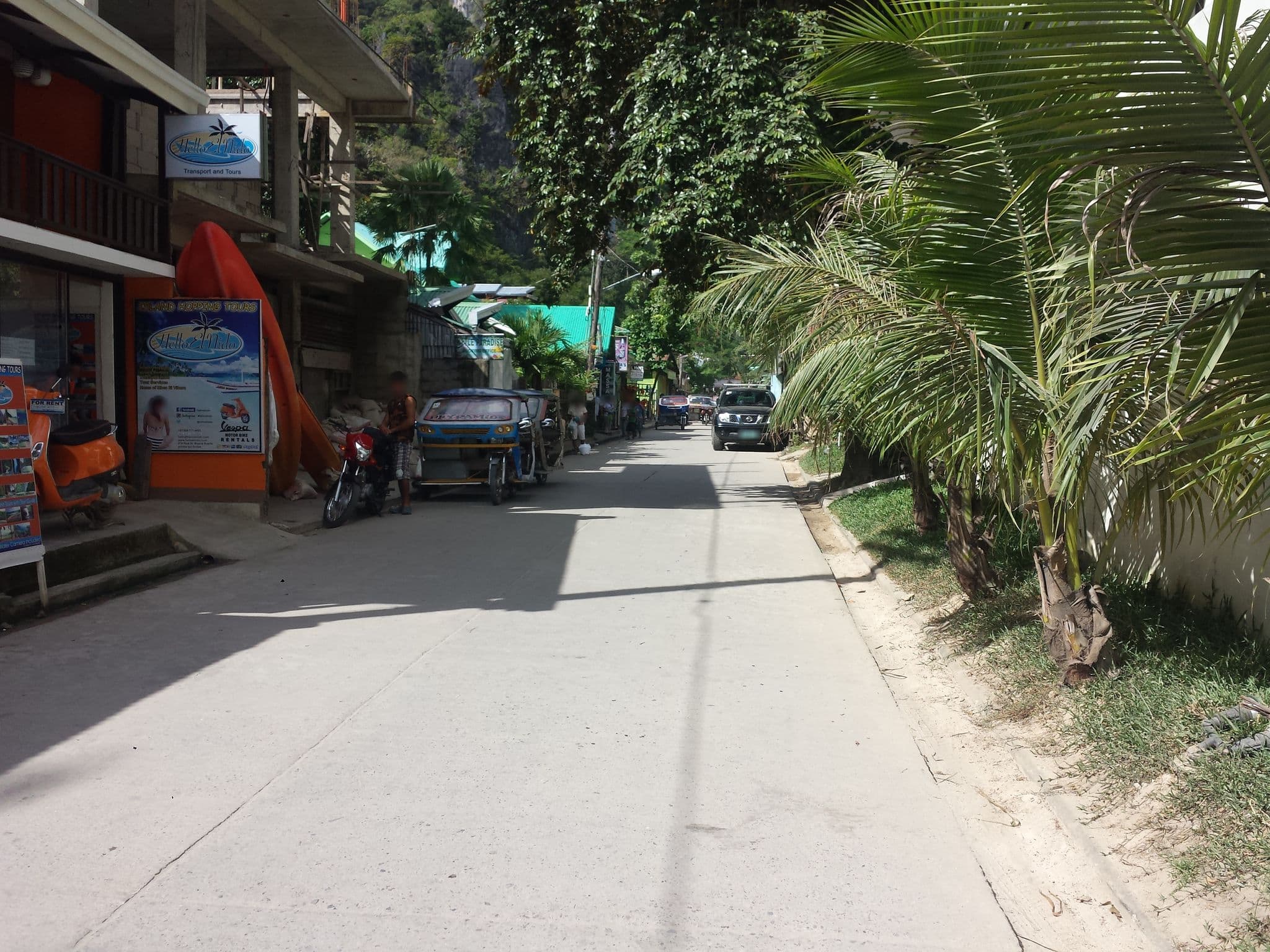 Street view near Austria's Guest House and Restaurant, El Nido — © mrtmrt (CC BY-SA · Mapillary)