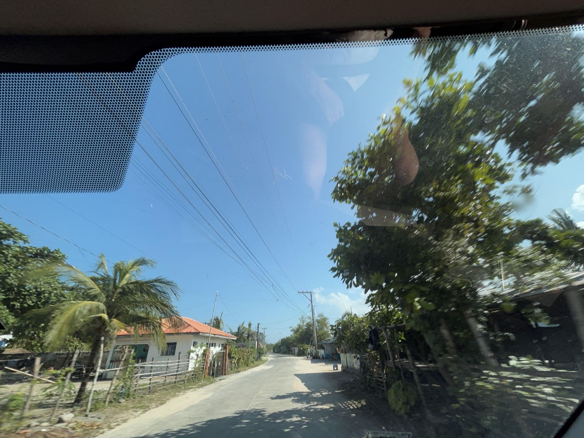 Street view near Duclosan Aiko Beach Resort, Catuday — © Prof_Pickell (CC BY-SA · Mapillary)