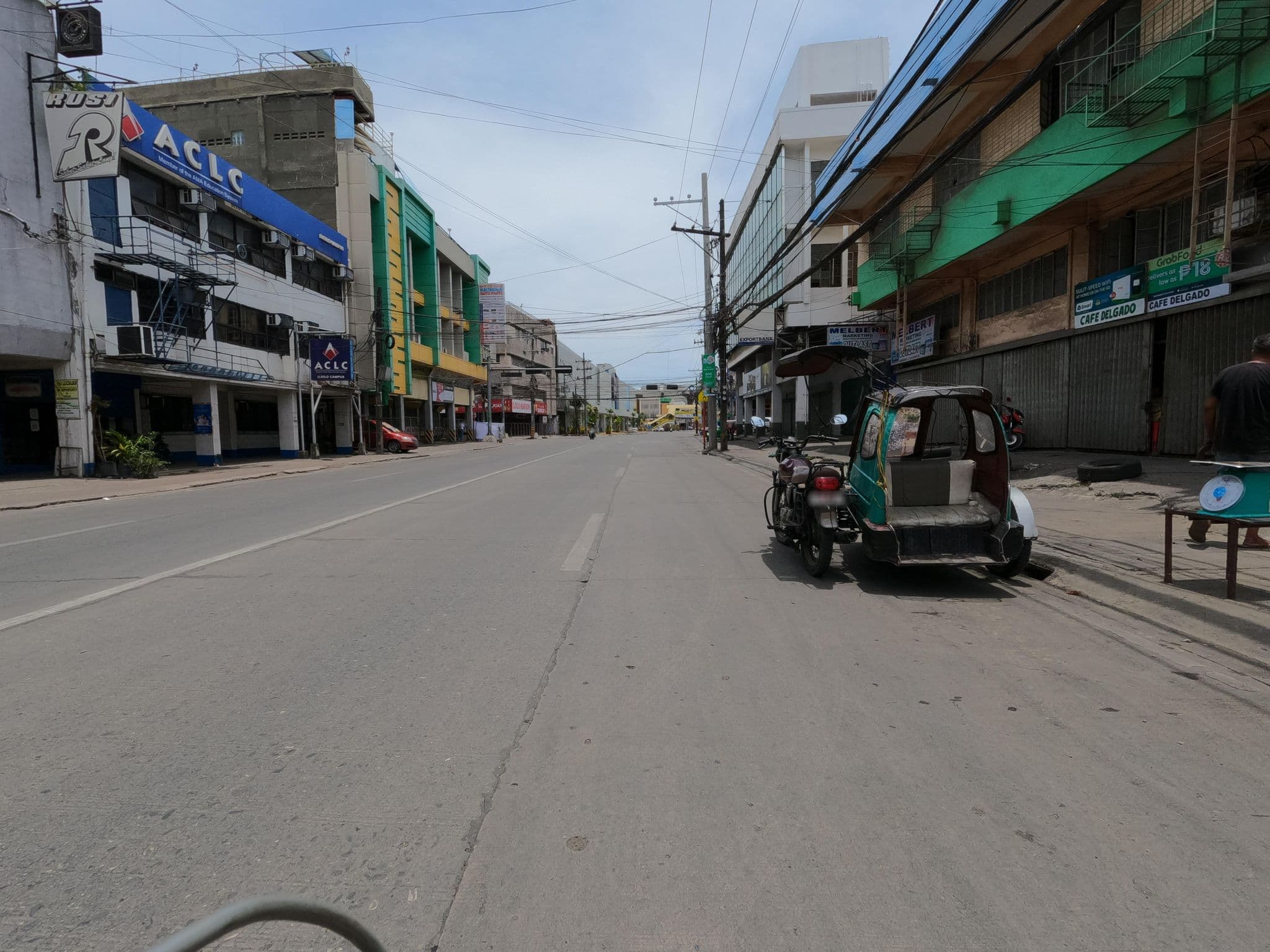 Street view near century21, Iloilo — © GOwin (CC BY-SA · Mapillary)