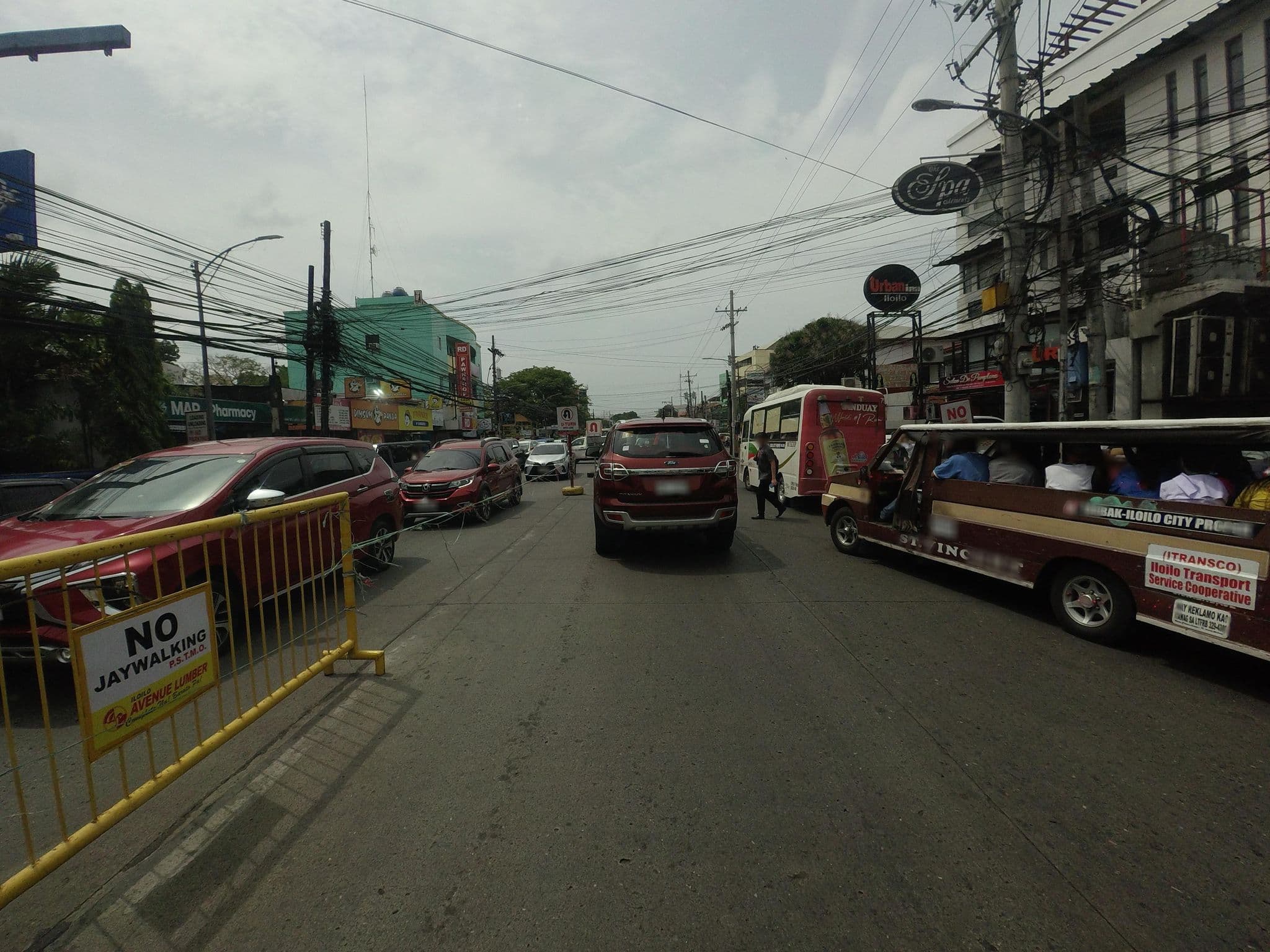 Street view near Urban Inn, Iloilo — © Kaart_Local (CC BY-SA · Mapillary)