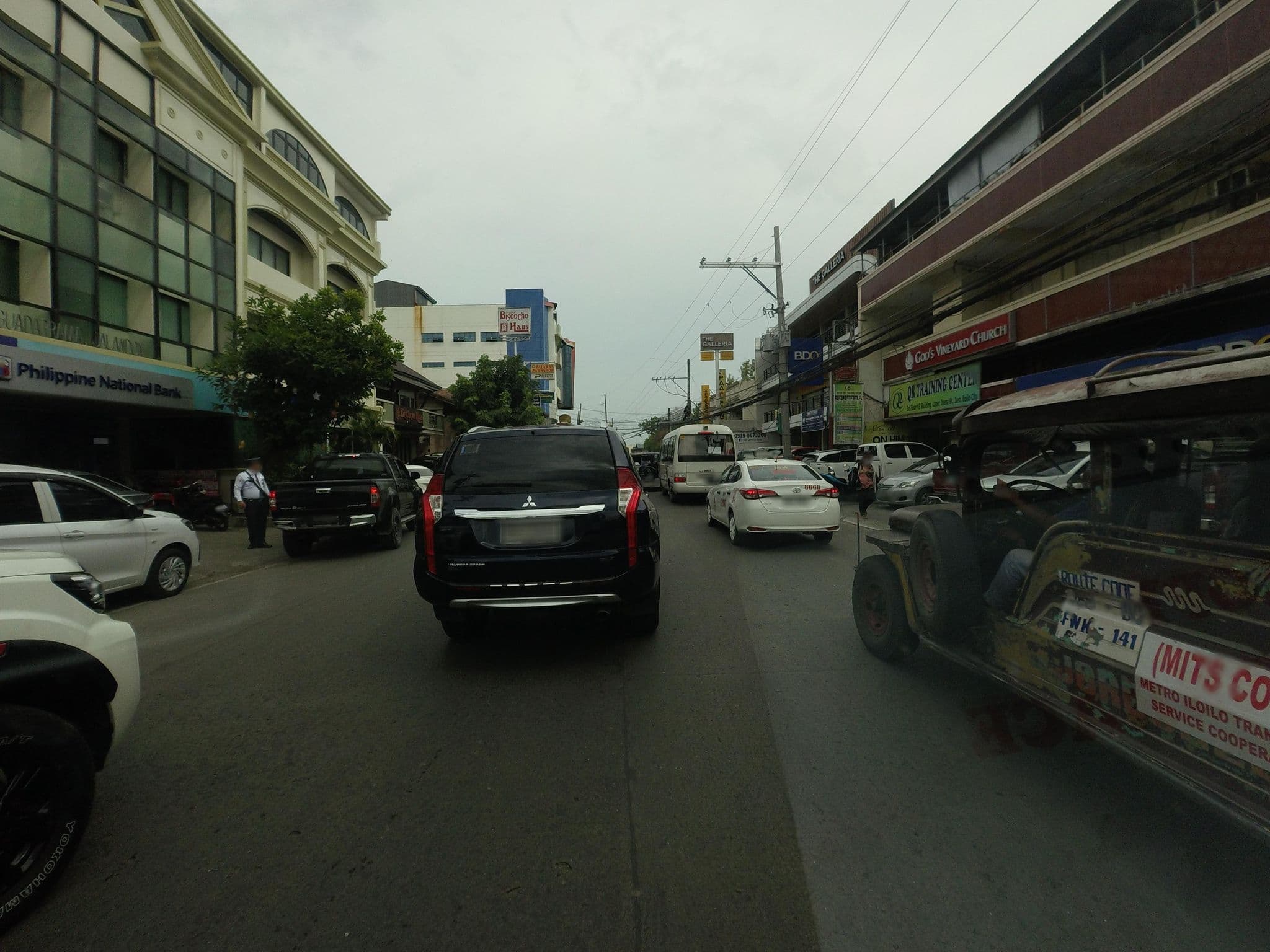 Street view near Jaro Bellevue Pensionne, Ungca — © Kaart_Local (CC BY-SA · Mapillary)
