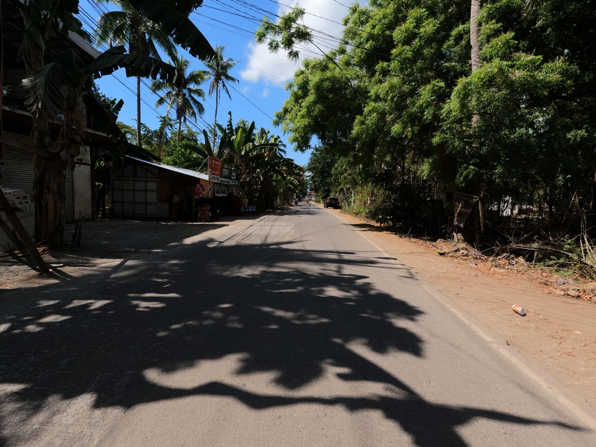 Street view near Alumbung Tropical Living, Tawala — © GOwin (CC BY-SA · Mapillary)