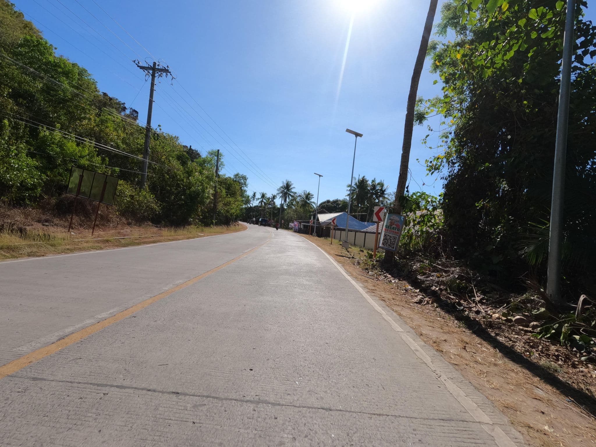 Street view near Chiisai Natsu Resort, Tawala — © GOwin (CC BY-SA · Mapillary)