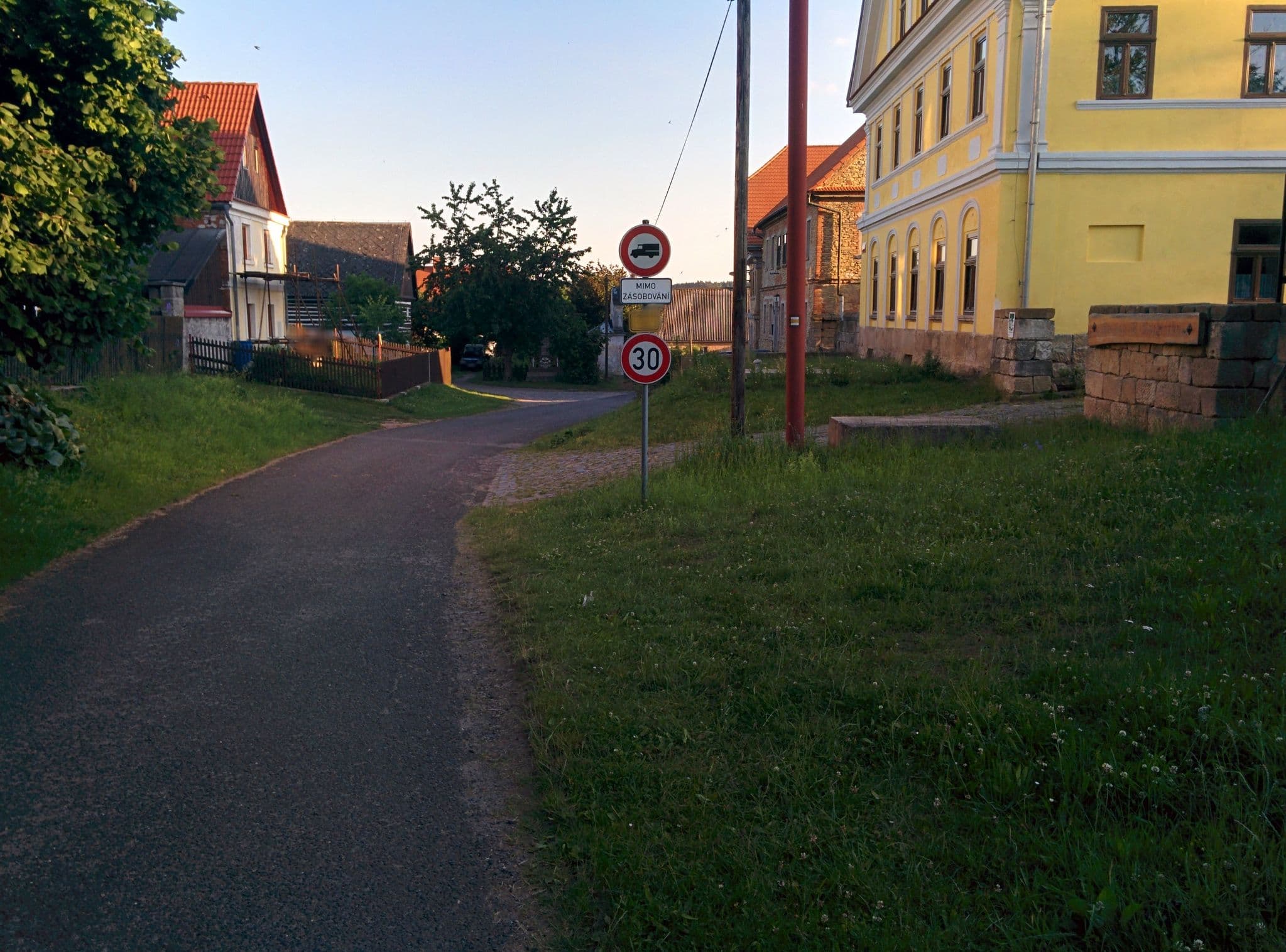 Street view near U Rychtářky, Dubá — © kudej (CC BY-SA · Mapillary)