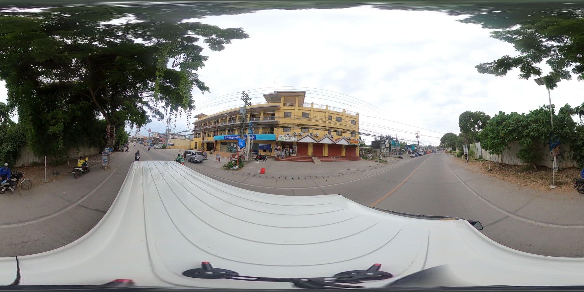 Street view near Golden Sam Resort, Tawala — © rskorzus (CC BY-SA · Mapillary)