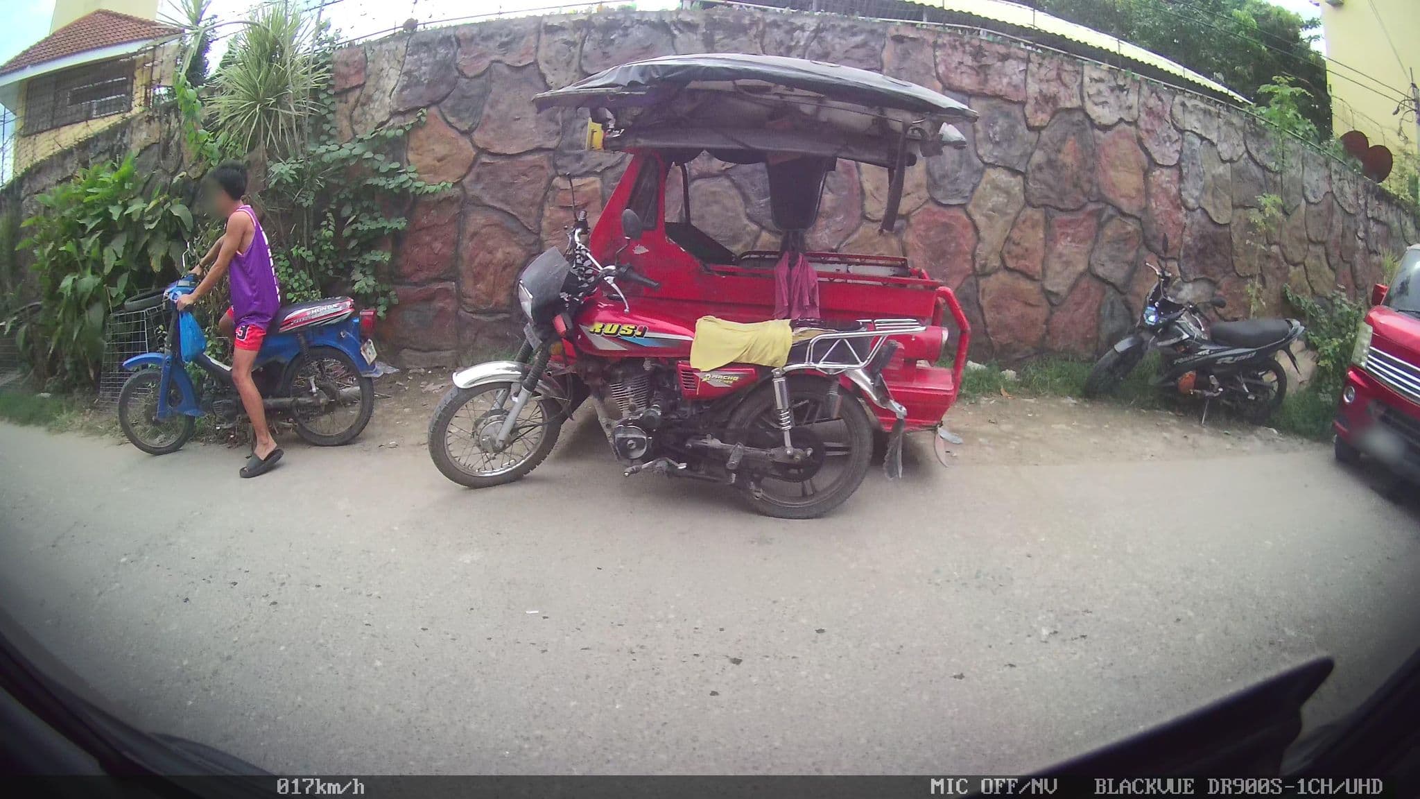 Street view near Carnation Room, Minglanilla — © Kaart---LEFT (CC BY-SA · Mapillary)