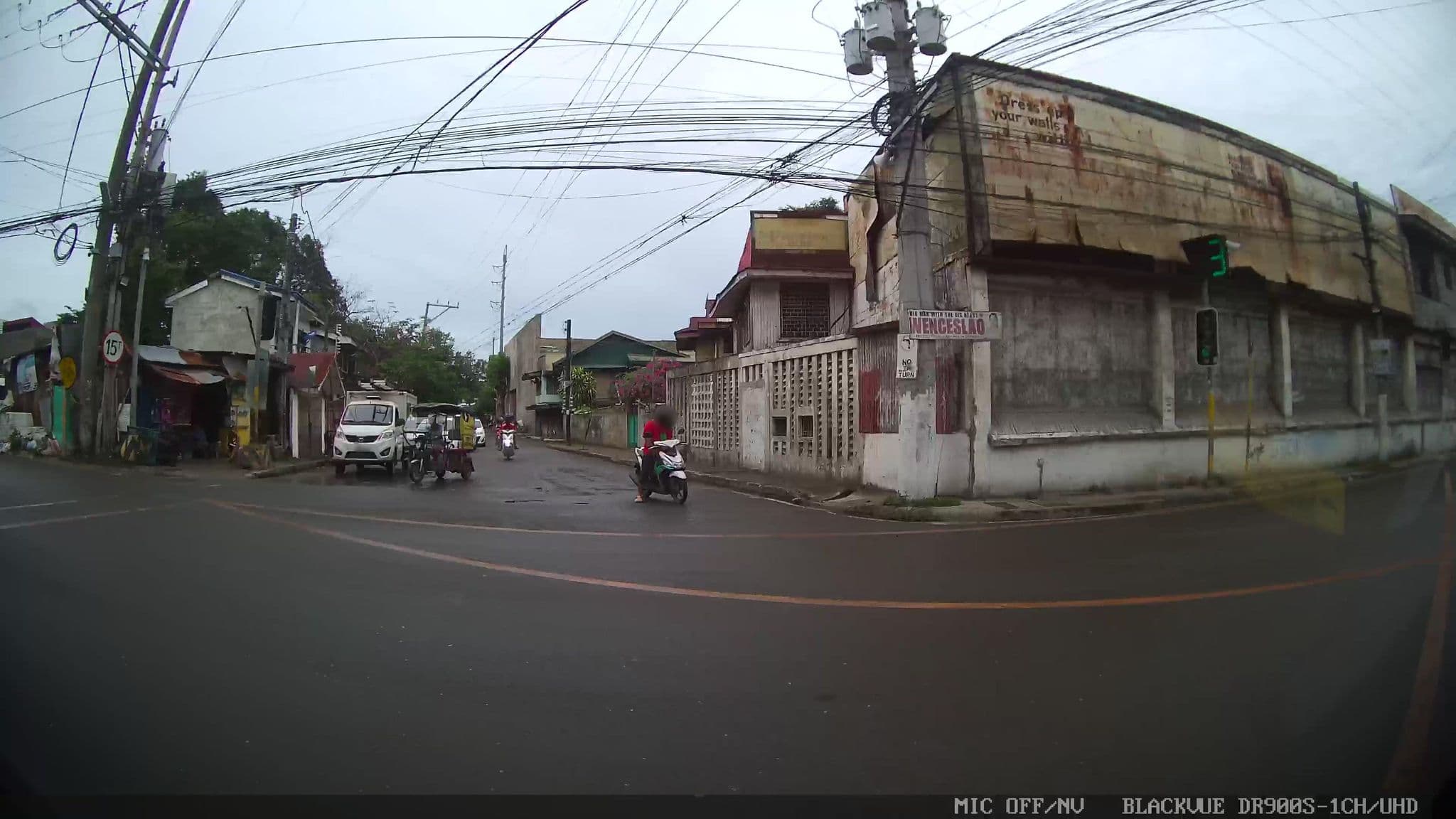 Street view near Glojam Town Apartelle, Adlaon — © Kaart---LEFT (CC BY-SA · Mapillary)