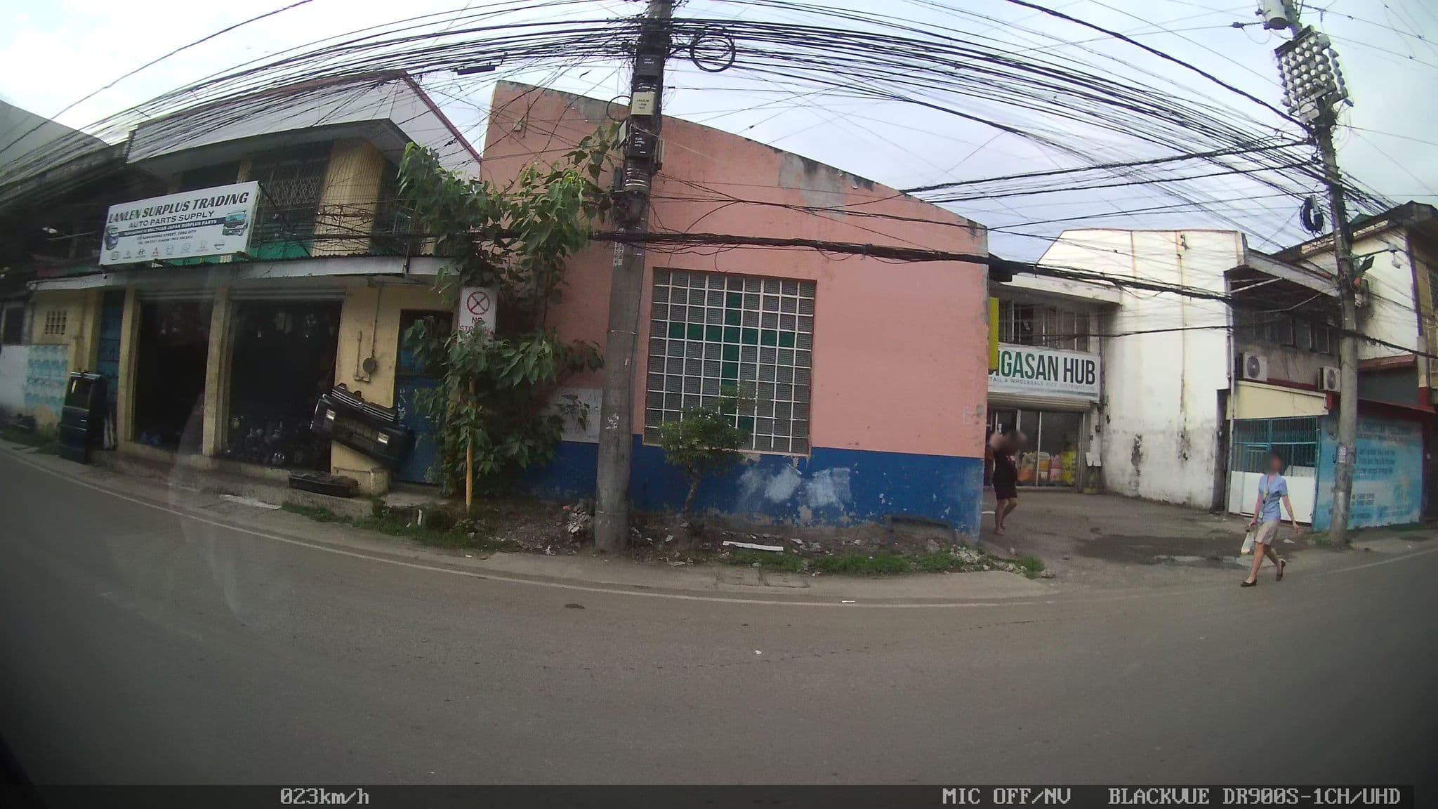 Street view near Global 88 Apartelle, Adlaon — © Kaart---RIGHT (CC BY-SA · Mapillary)