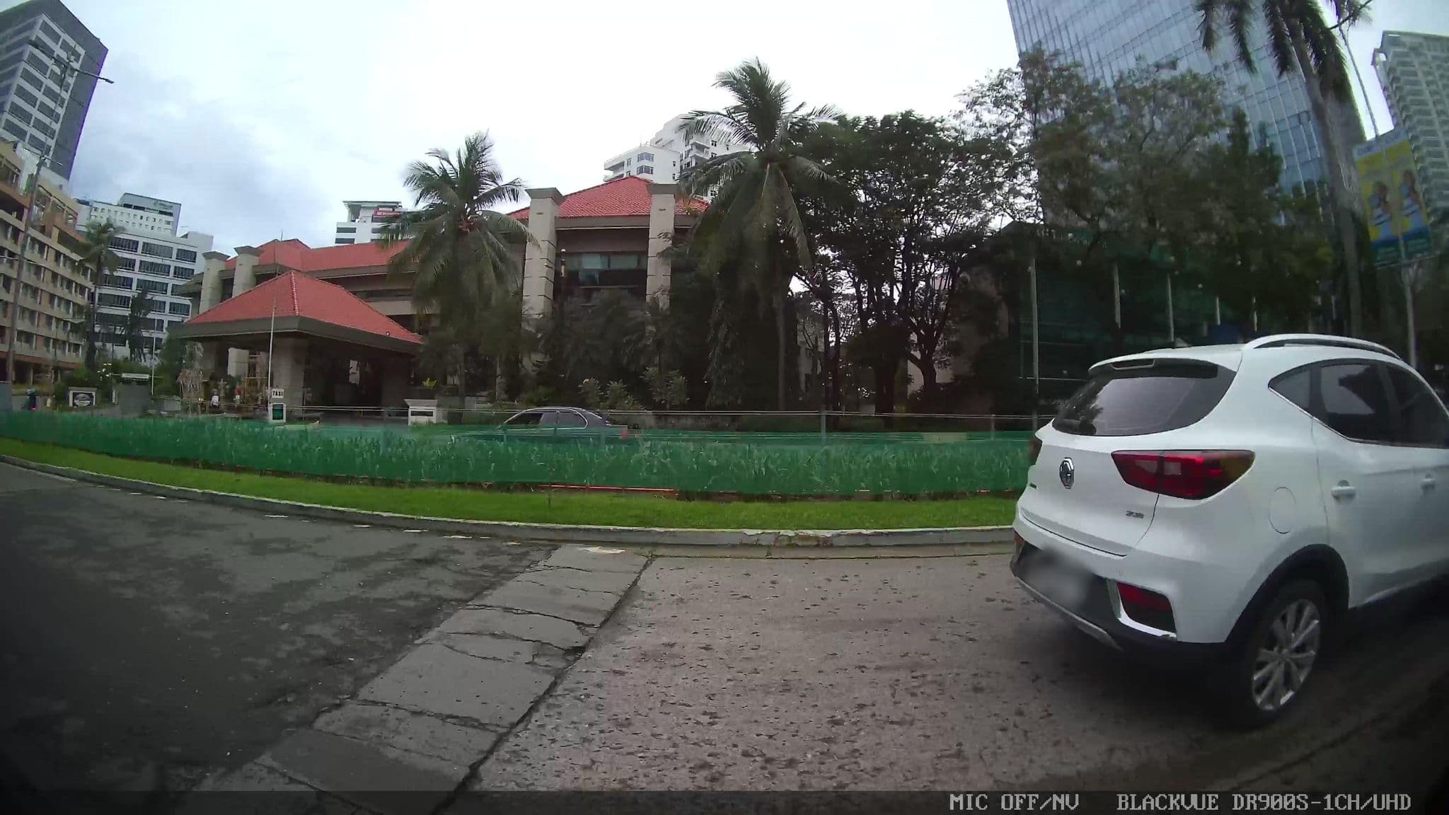 Street view near Marriott Hotel Cebu City, Baugo — © Kaart---LEFT (CC BY-SA · Mapillary)