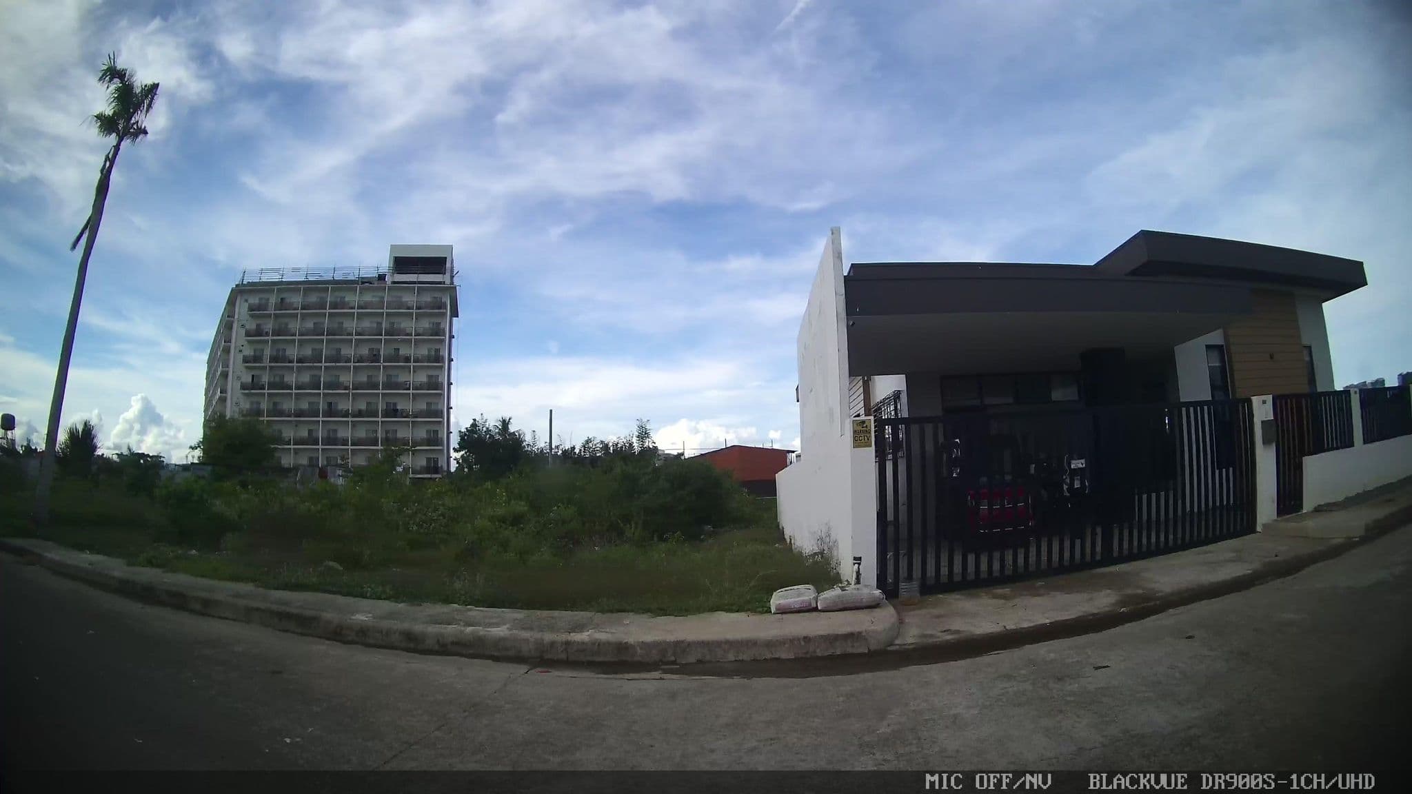 Street view near Vistamar Resort Rm 205, Lapu-Lapu City — © Kaart---LEFT (CC BY-SA · Mapillary)