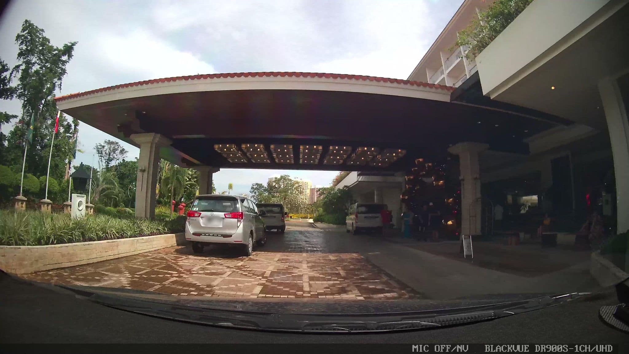 Street view near Main Wing Lobby, Calero — © Kaart---FRONT (CC BY-SA · Mapillary)