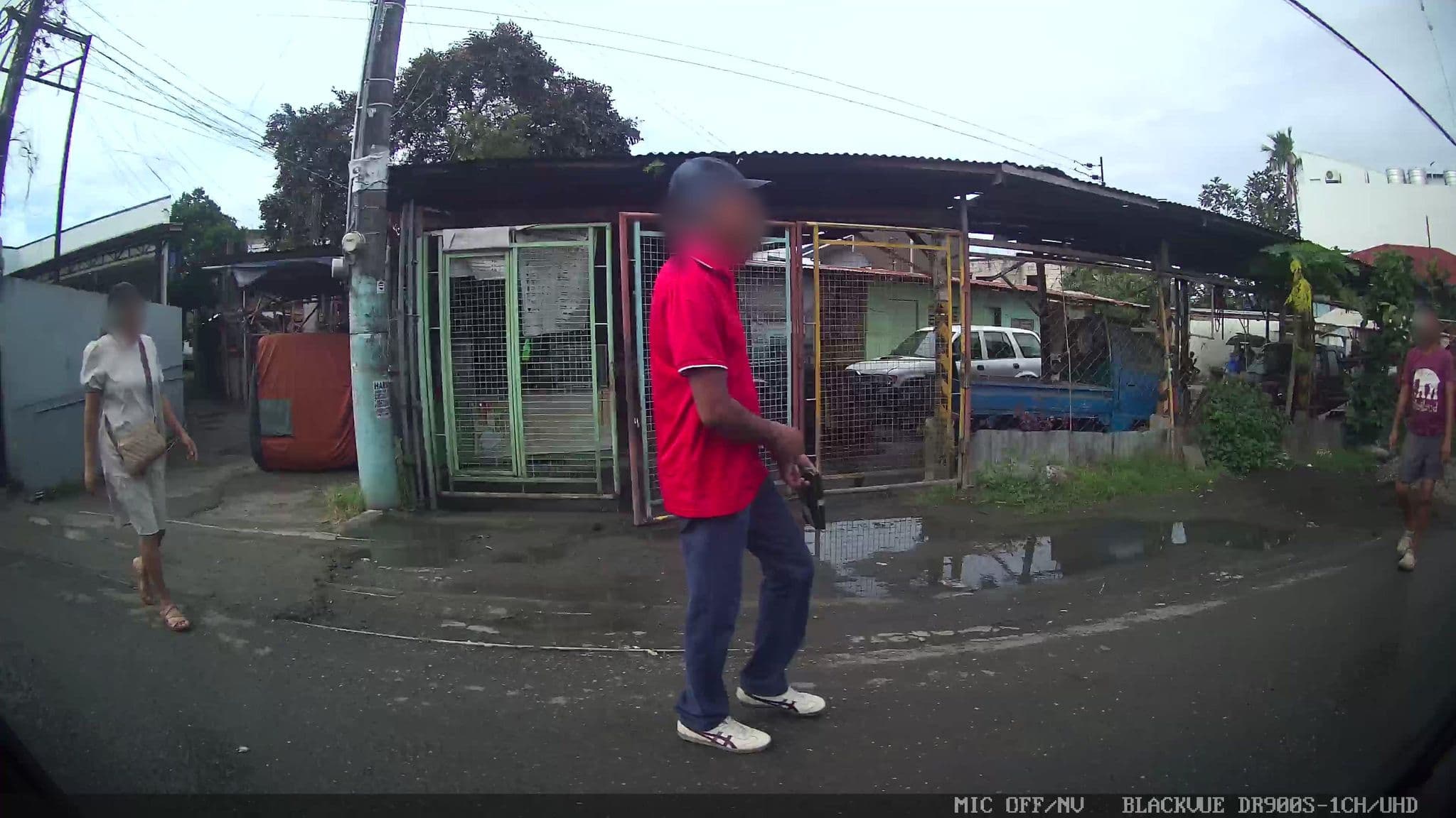 Street view near Banana Moon, Lapu-Lapu City — © Kaart---RIGHT (CC BY-SA · Mapillary)