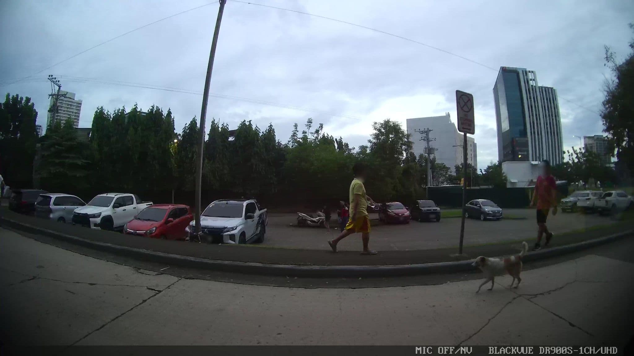 Street view near Realmaris, Baugo — © Kaart---LEFT (CC BY-SA · Mapillary)