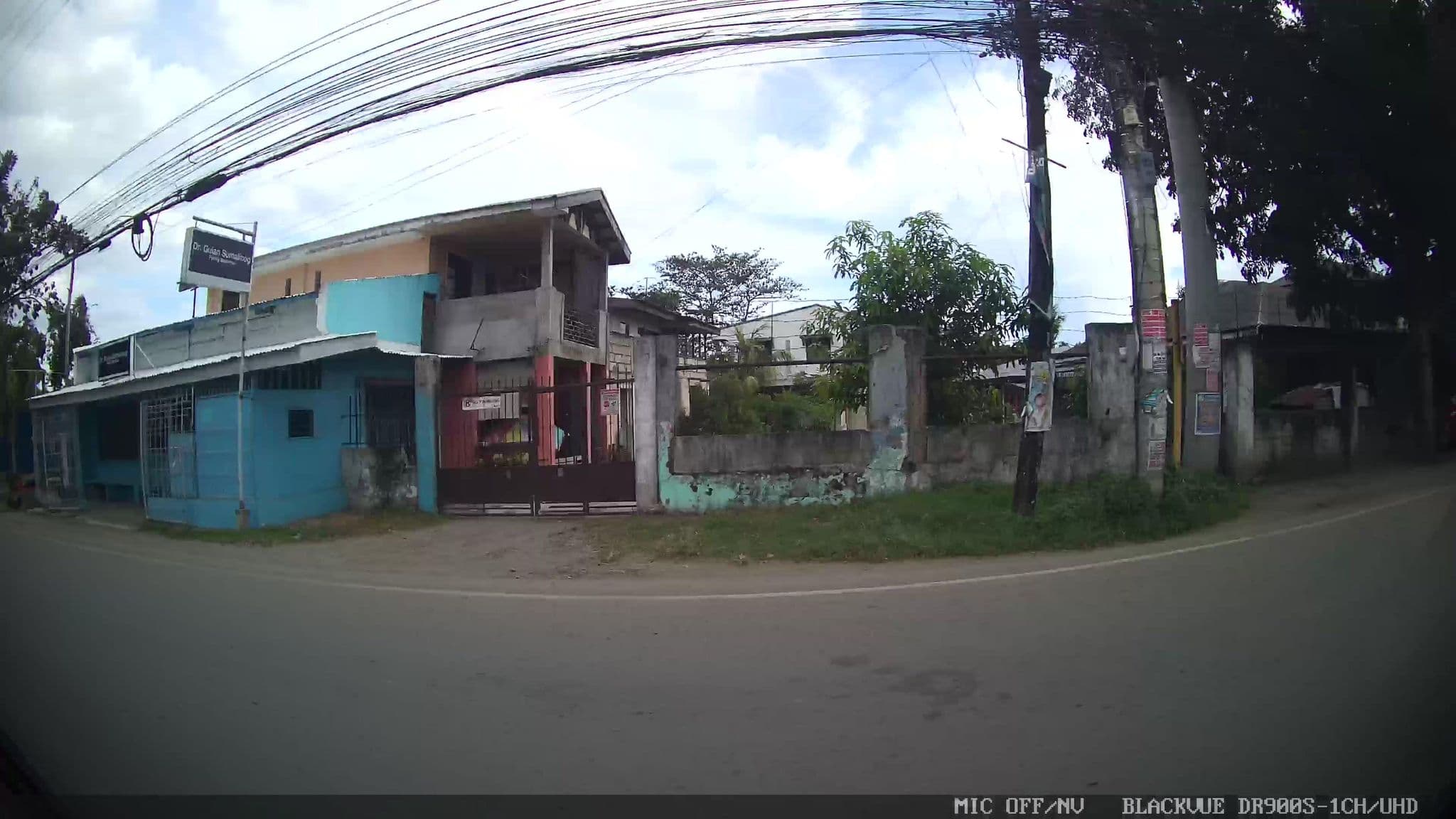 Street view near Mactan Backpackers Inn, Lapu-Lapu City — © Kaart---LEFT (CC BY-SA · Mapillary)