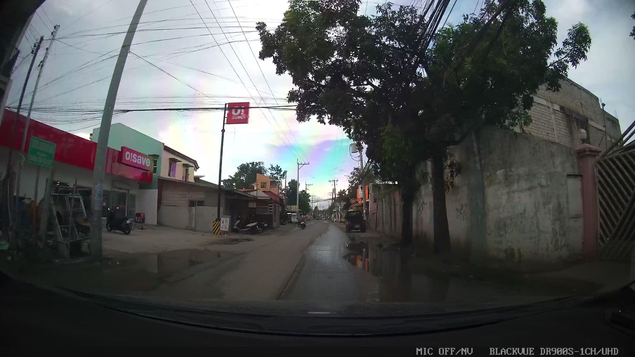 Street view near Hiros Appartel, Lapu-Lapu City — © Kaart---FRONT (CC BY-SA · Mapillary)