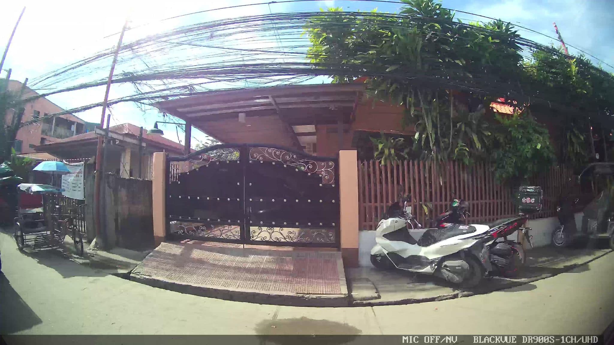 Street view near Mactan Golden Motel Brgy. Buaya Saac, Lapu-Lapu City — © Kaart---RIGHT (CC BY-SA · Mapillary)