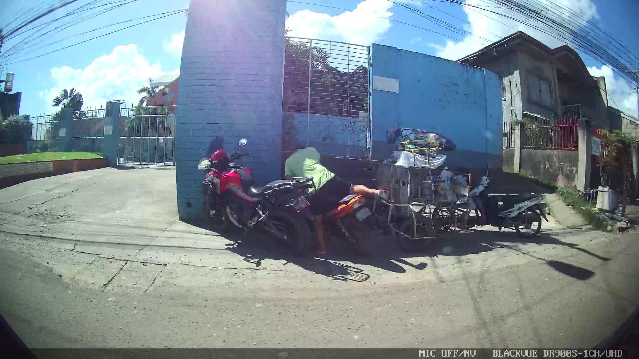 Street view near Intosan Hotel and Waterpark Resort, Danao — © Kaart---RIGHT (CC BY-SA · Mapillary)
