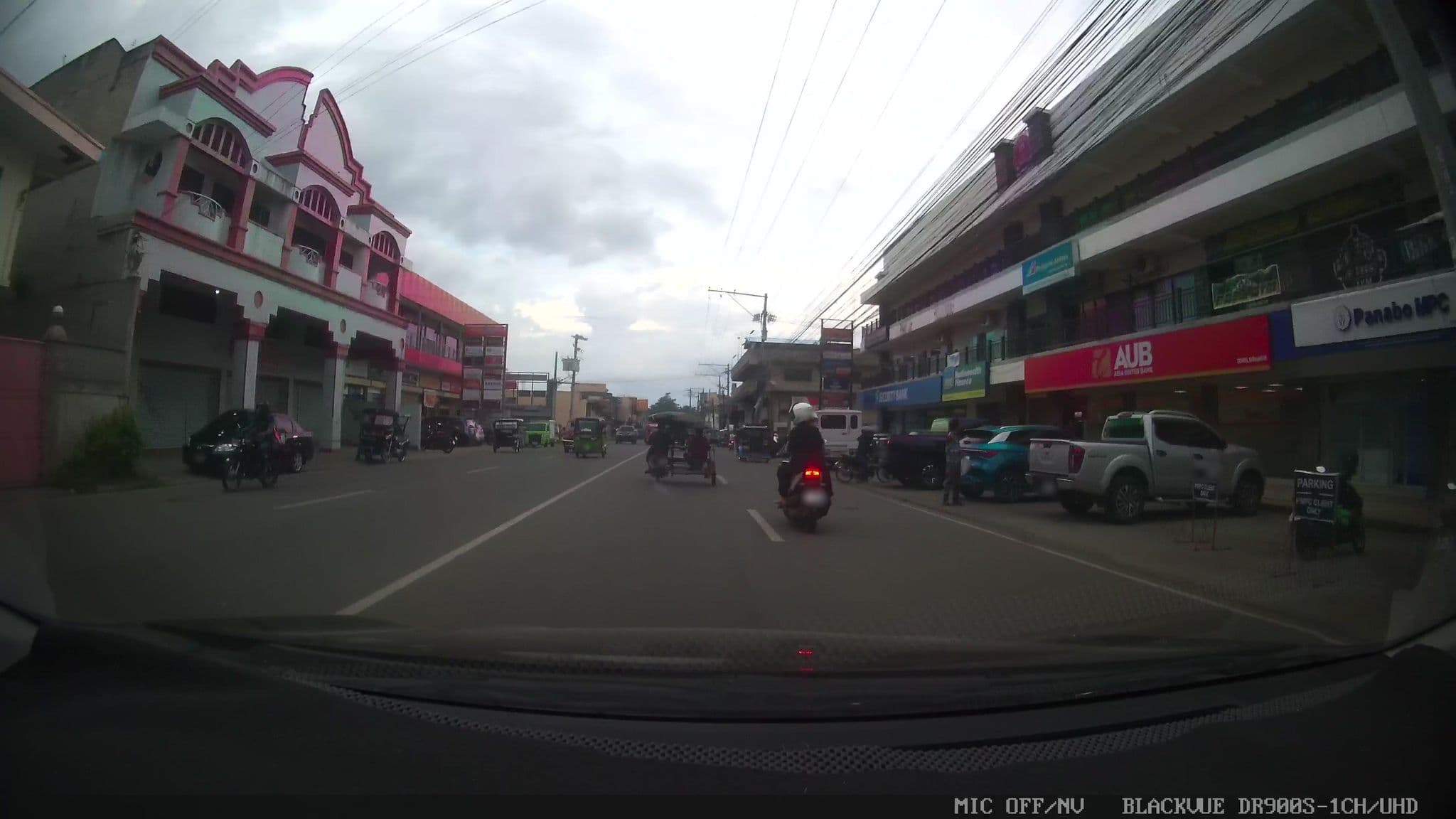 Street view near Castle Dreams Hotel Davao City, Inawayan — © Kaart---FRONT (CC BY-SA · Mapillary)