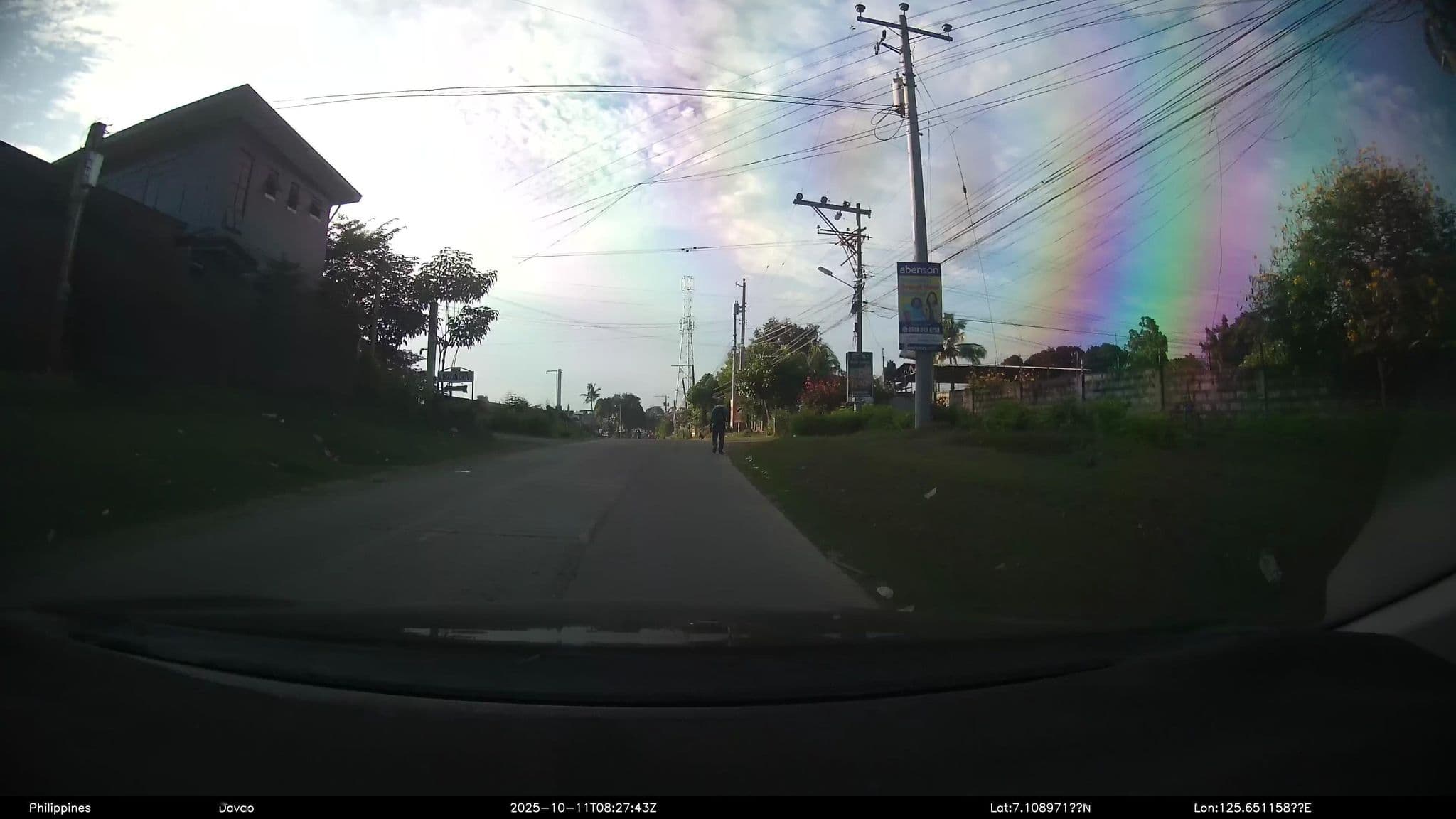 Street view near Siam 8000 Hotel and Residences, Limao — © kaart_1 (CC BY-SA · Mapillary)