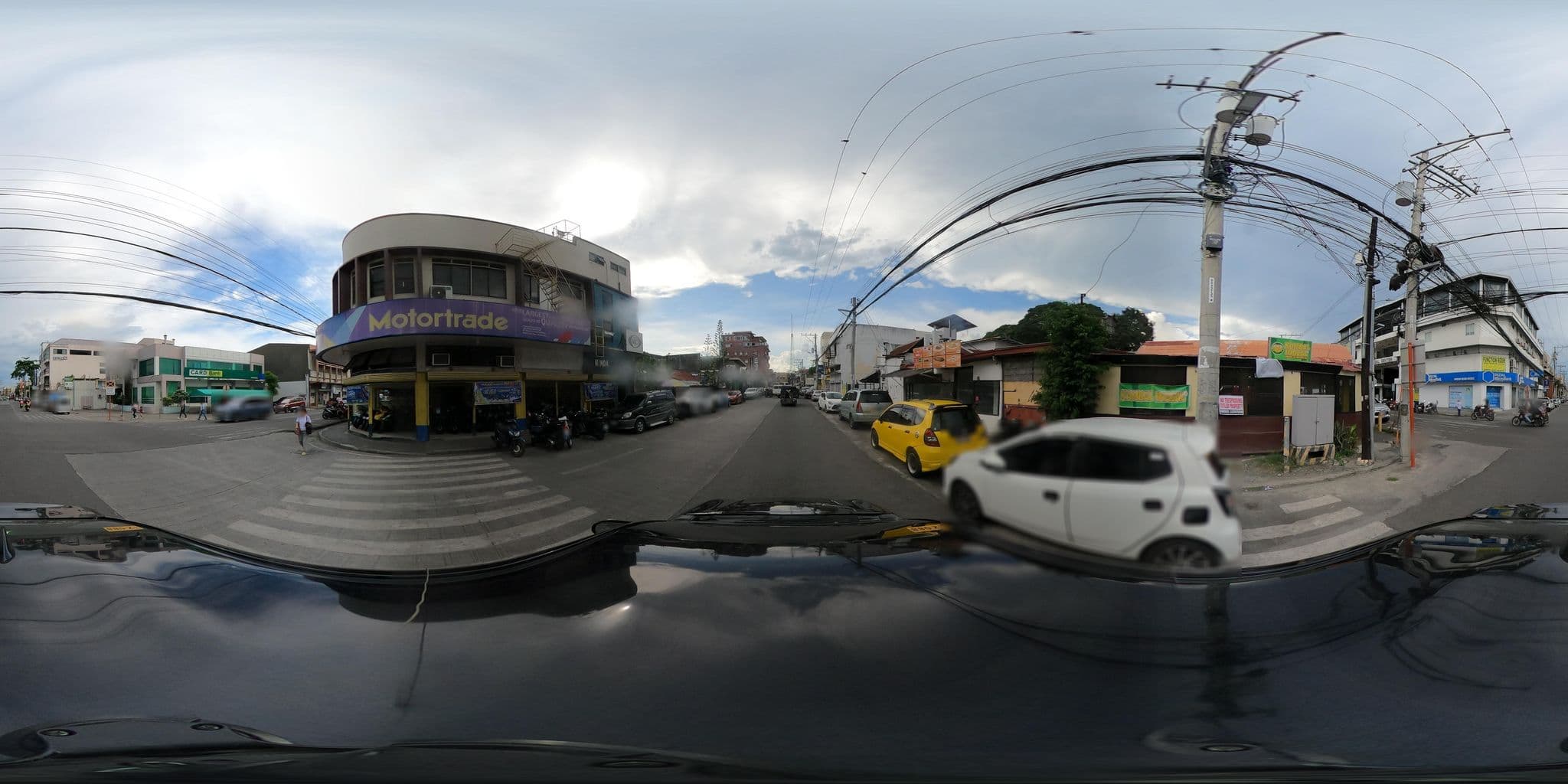 Street view near Dusit D2 Davao Hotel, Davao — © Kaart---360 (CC BY-SA · Mapillary)