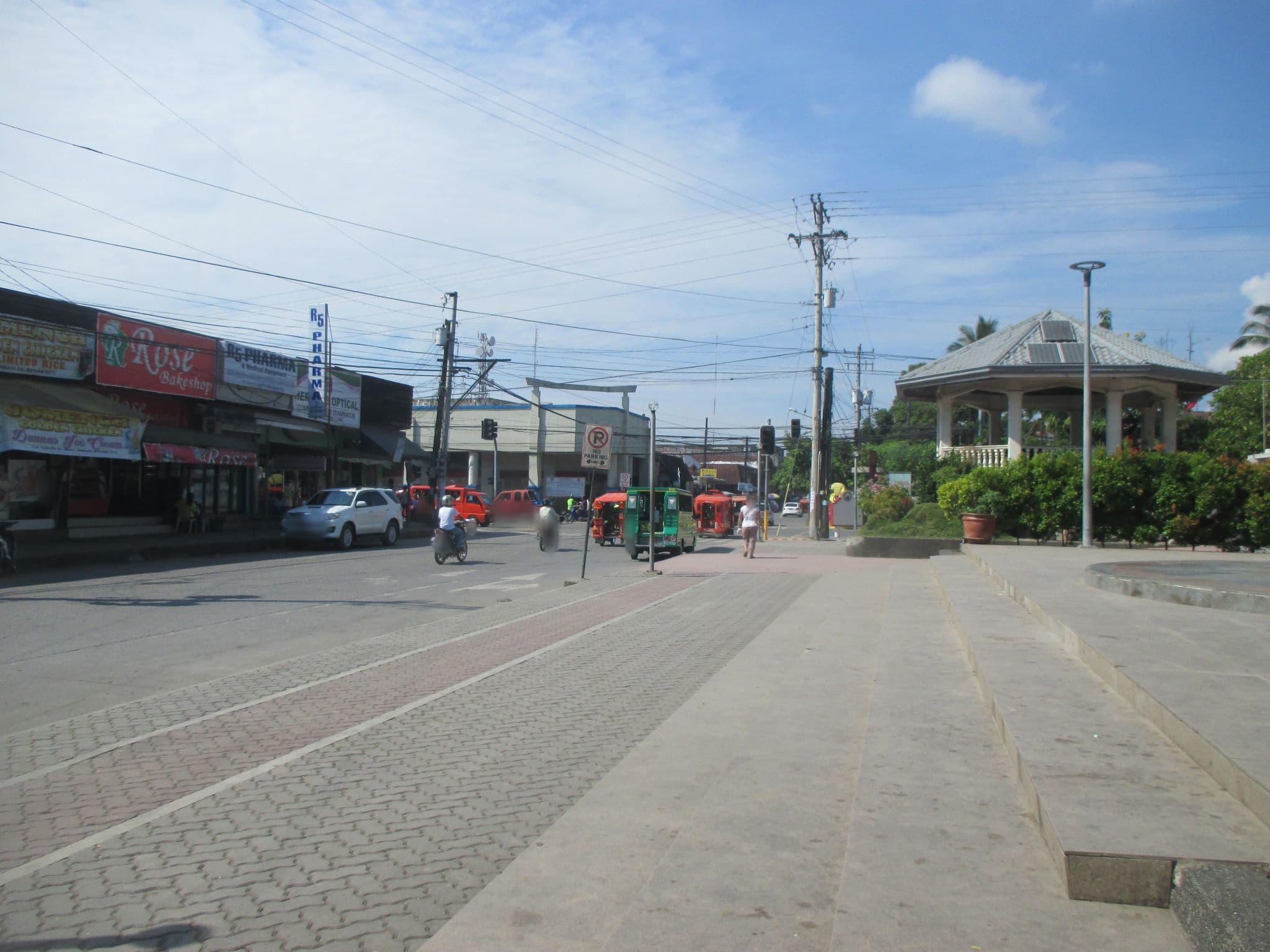 Street view near Fortune Inn, Butuan — © maning (CC BY-SA · Mapillary)