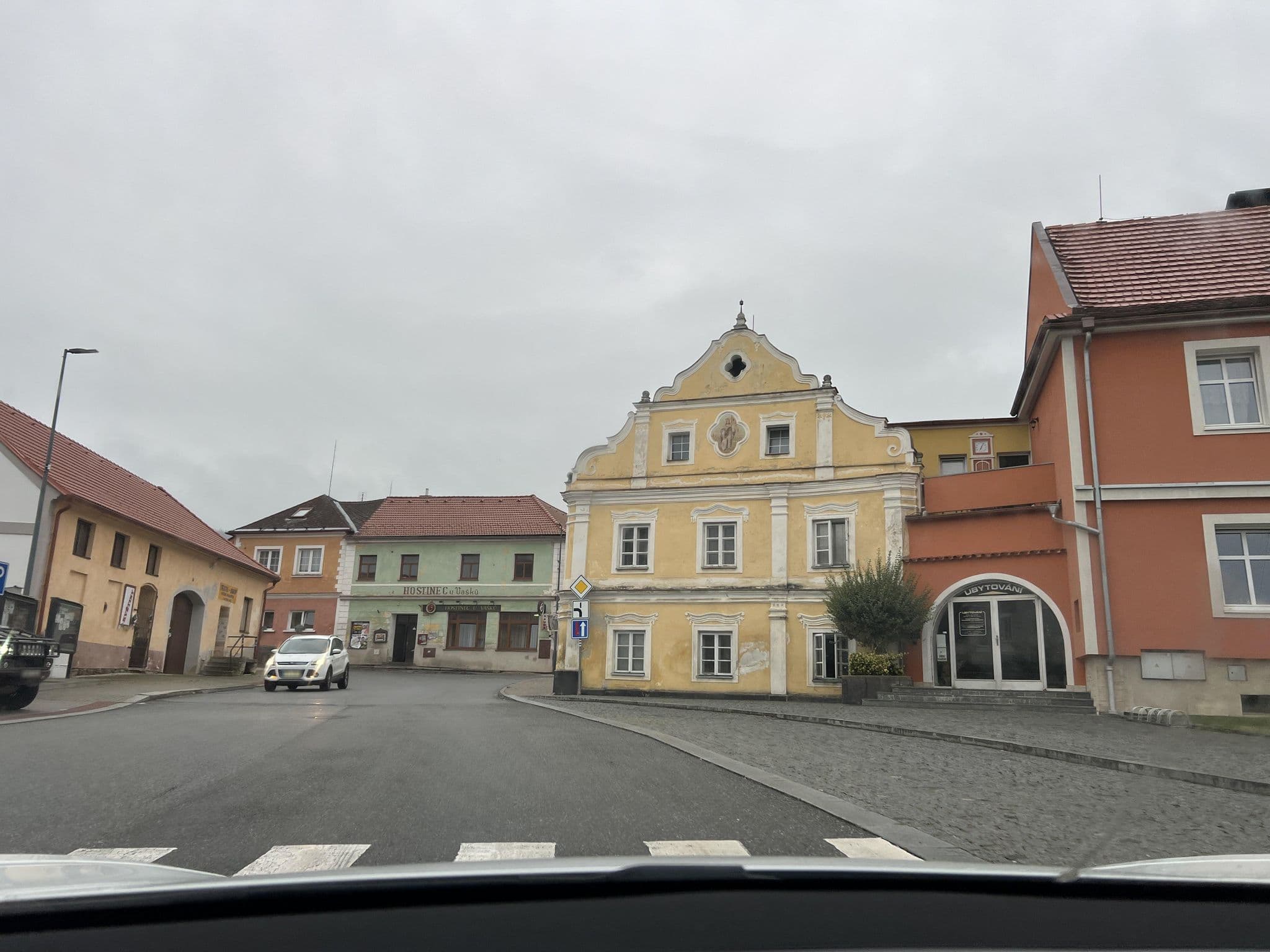 Street view near Pod Stráží, Lhenice — © ottor (CC BY-SA · Mapillary)