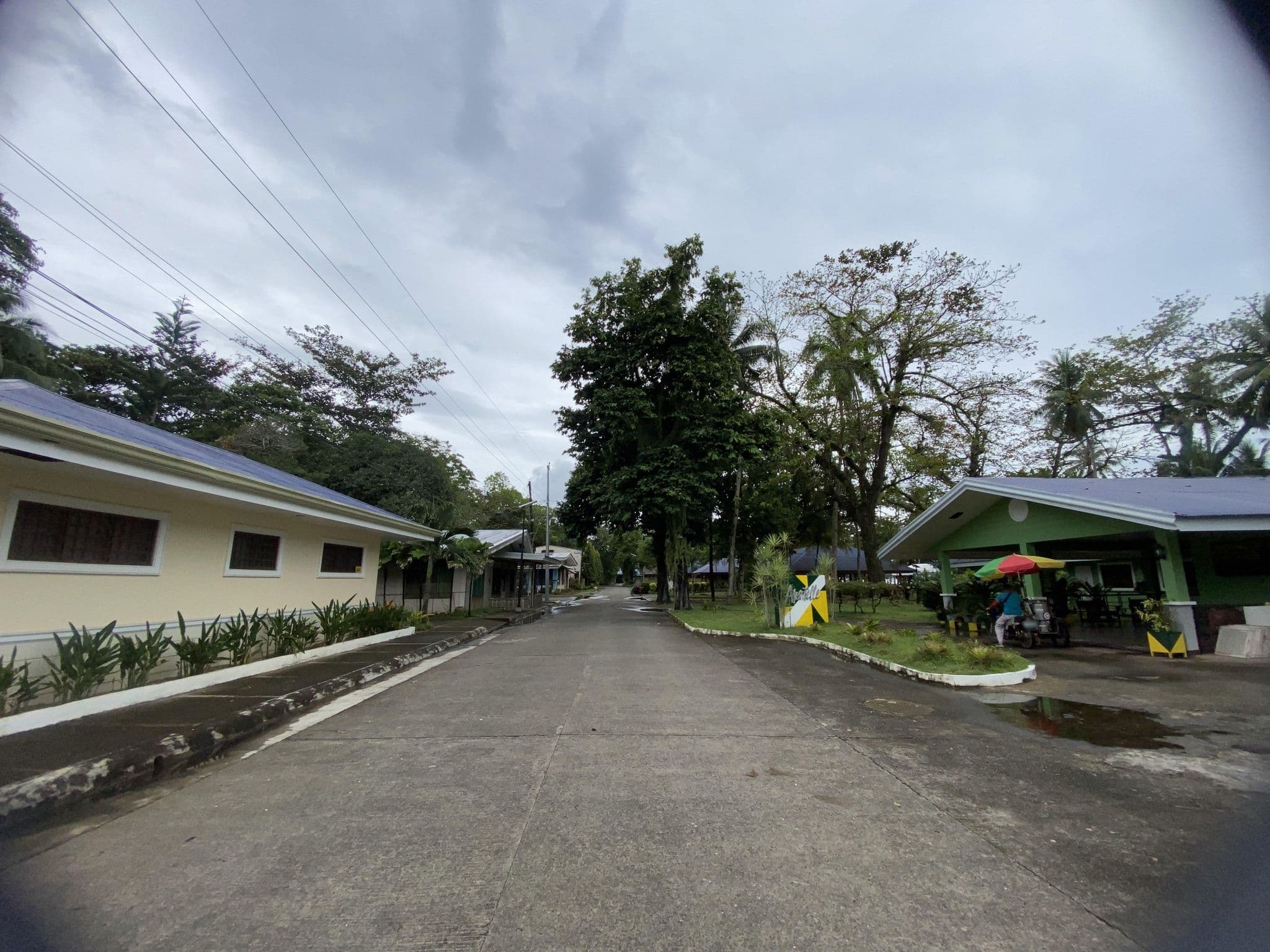 Street view near VSU Garden Beach Resort, Gabas — © Sydd (CC BY-SA · Mapillary)