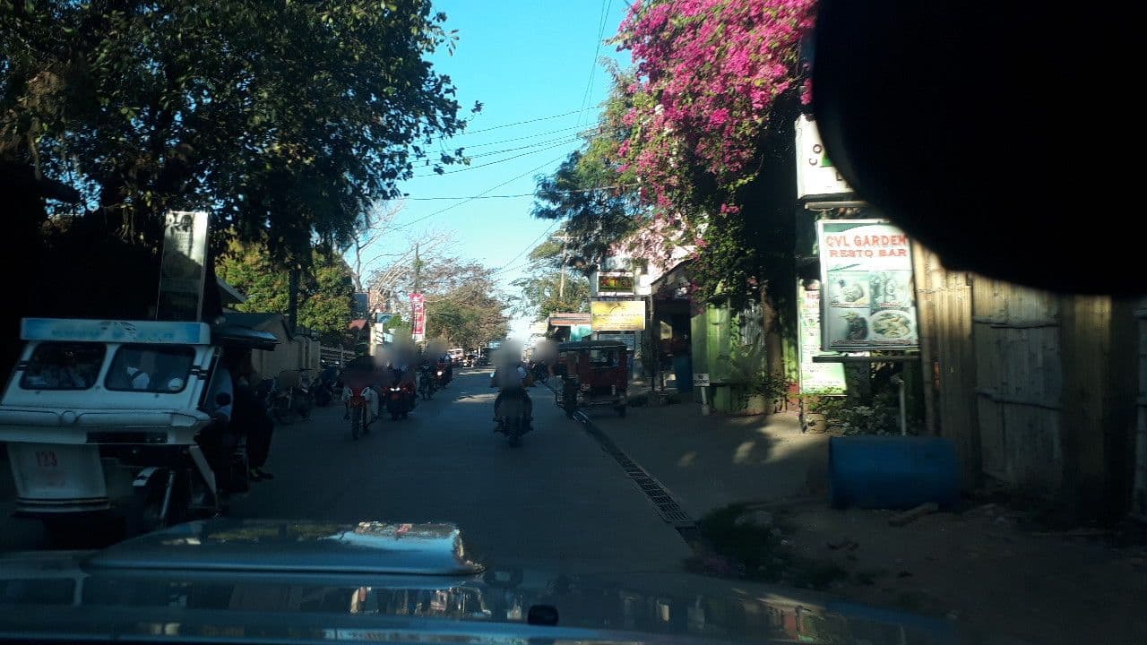 Street view near Nuovo Hotel Michaelangelo, Coron — © banito (CC BY-SA · Mapillary)