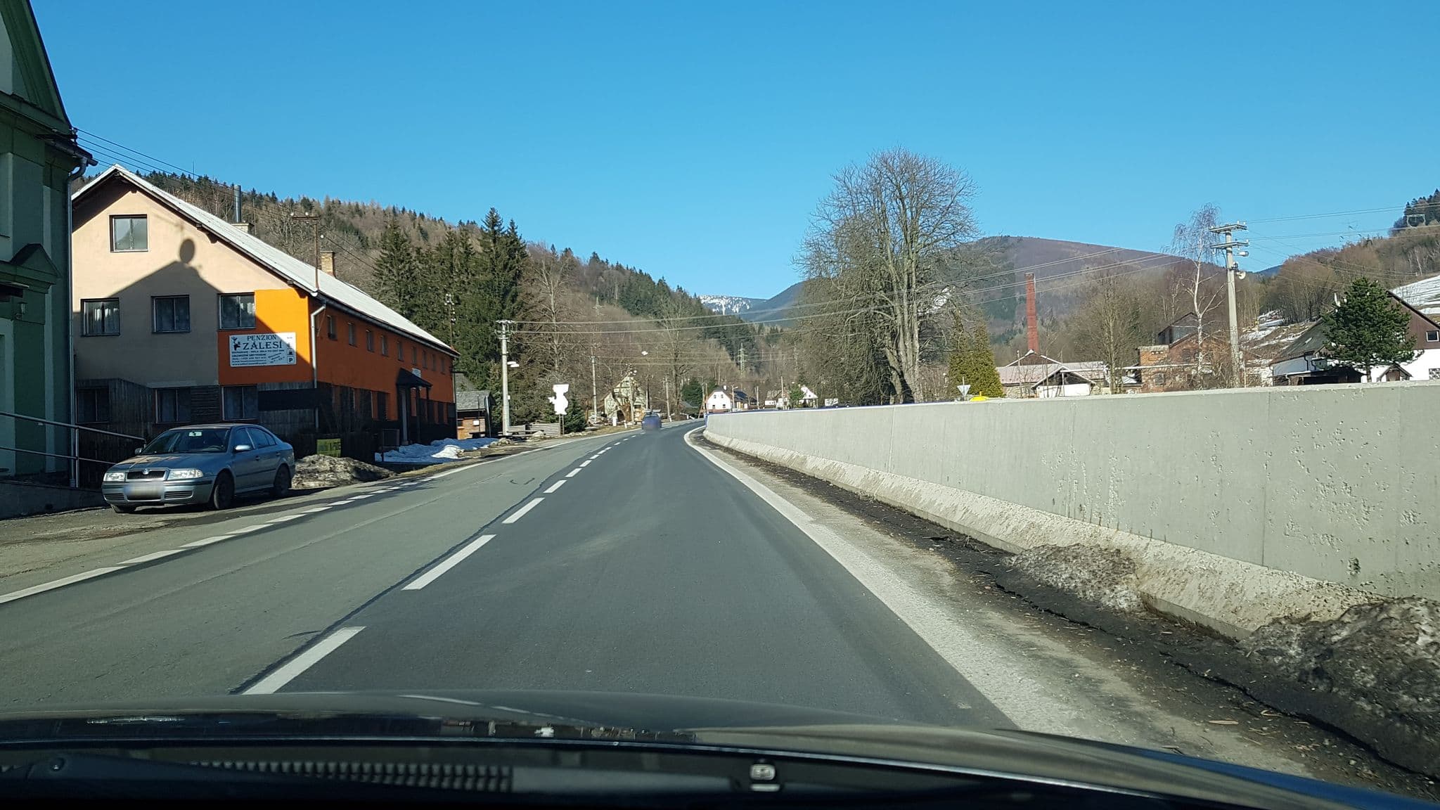 Street view near Apartmány Vojtěška, Loučná nad Desnou — © richardc (CC BY-SA · Mapillary)