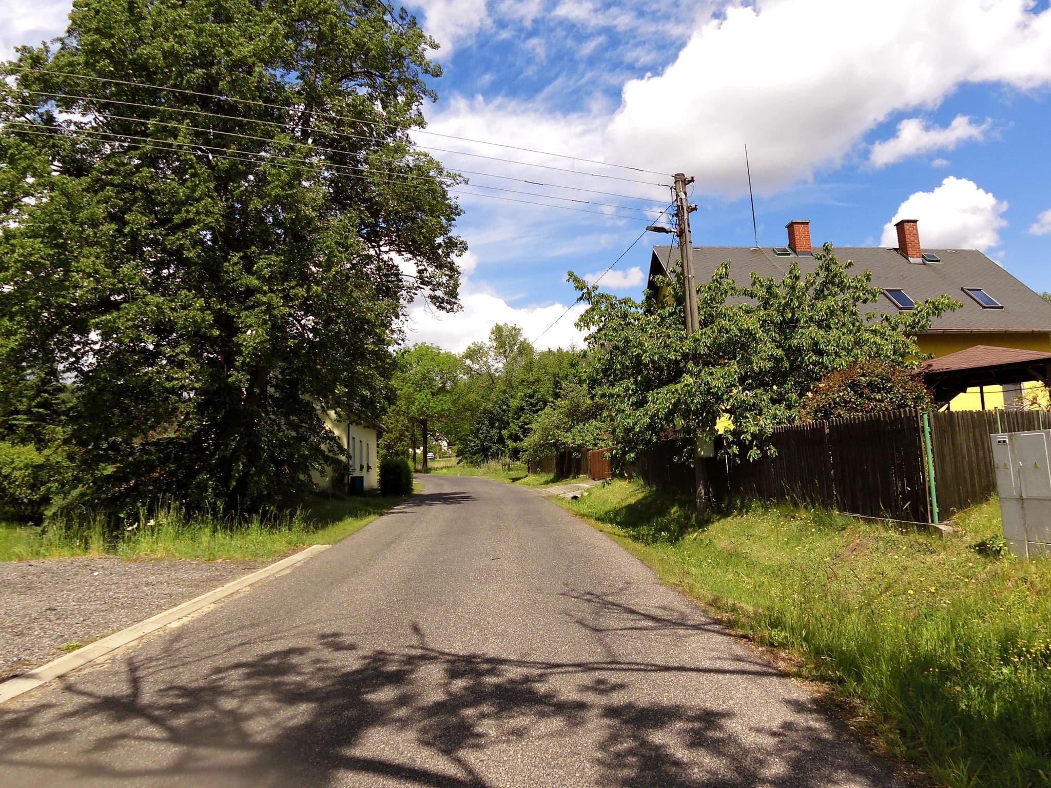 Street view near Čertova zeď, Český Dub — © fell3 (CC BY-SA · Mapillary)