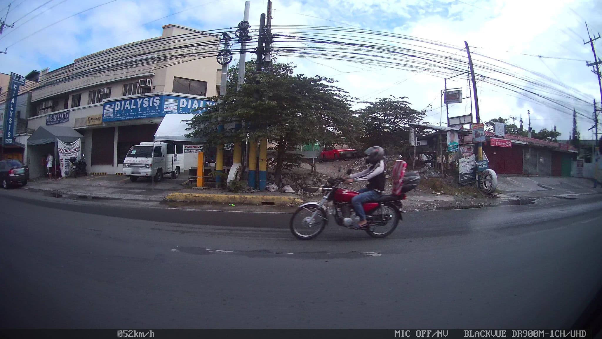 Street view near Evita Residences Inn, Bacoor — © kaart_4 (CC BY-SA · Mapillary)