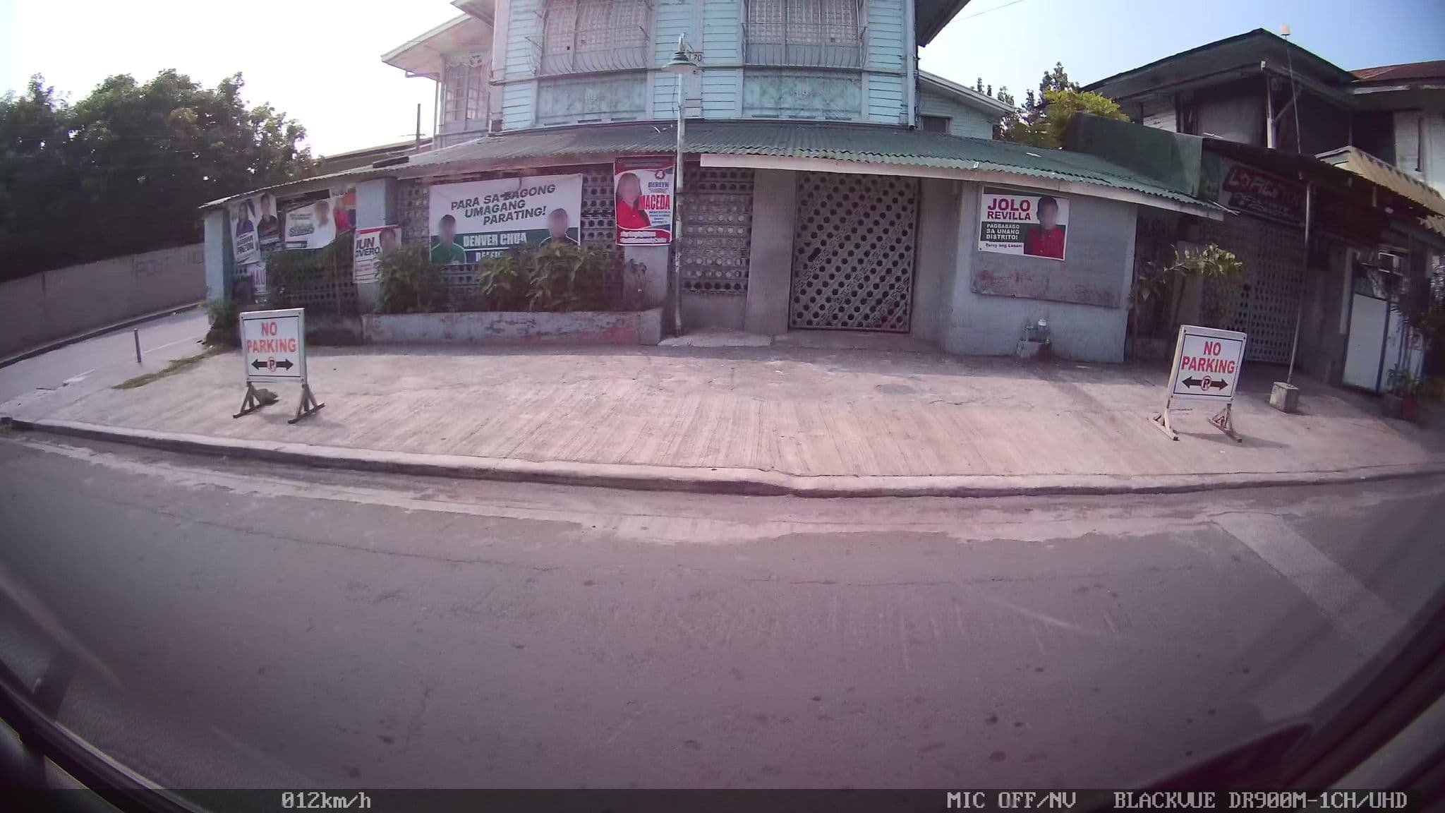Street view near La Traviesa Hotel Resort, Cavite City — © kaart_4 (CC BY-SA · Mapillary)