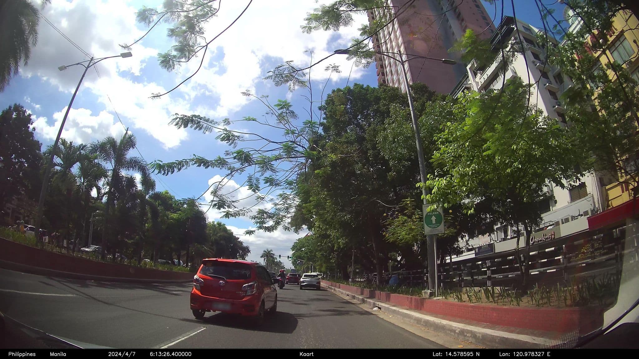 Street view near Luneta Room, Port Area — © kaart_4 (CC BY-SA · Mapillary)