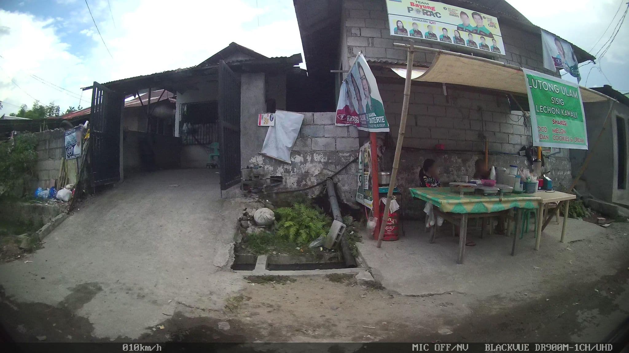 Street view near Villa Mayo, Calibutbut — © kaart_2 (CC BY-SA · Mapillary)