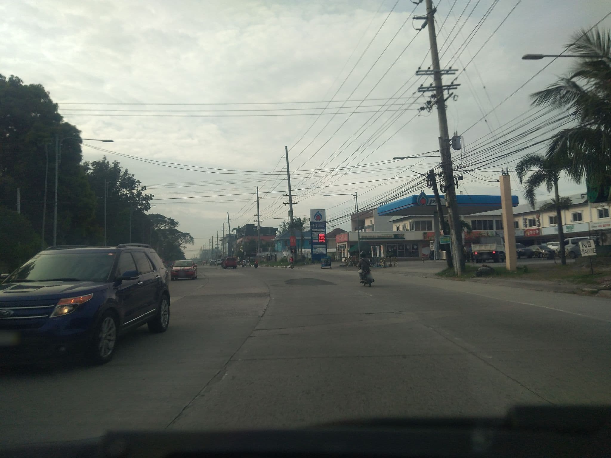 Street view near Serra Monte Lodge, Santol — © mdgabriel (CC BY-SA · Mapillary)