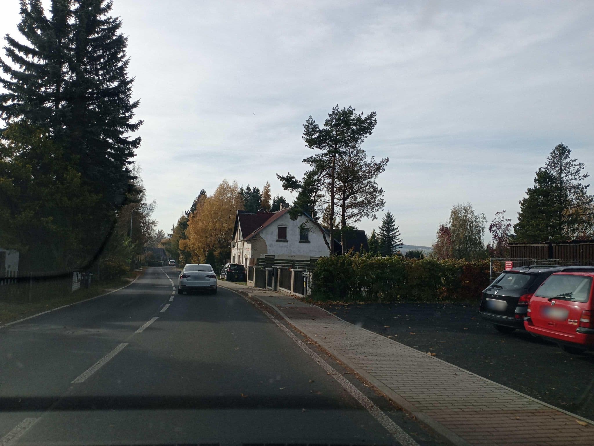 Street view near Country House Tisá, Libouchec — © atze02 (CC BY-SA · Mapillary)