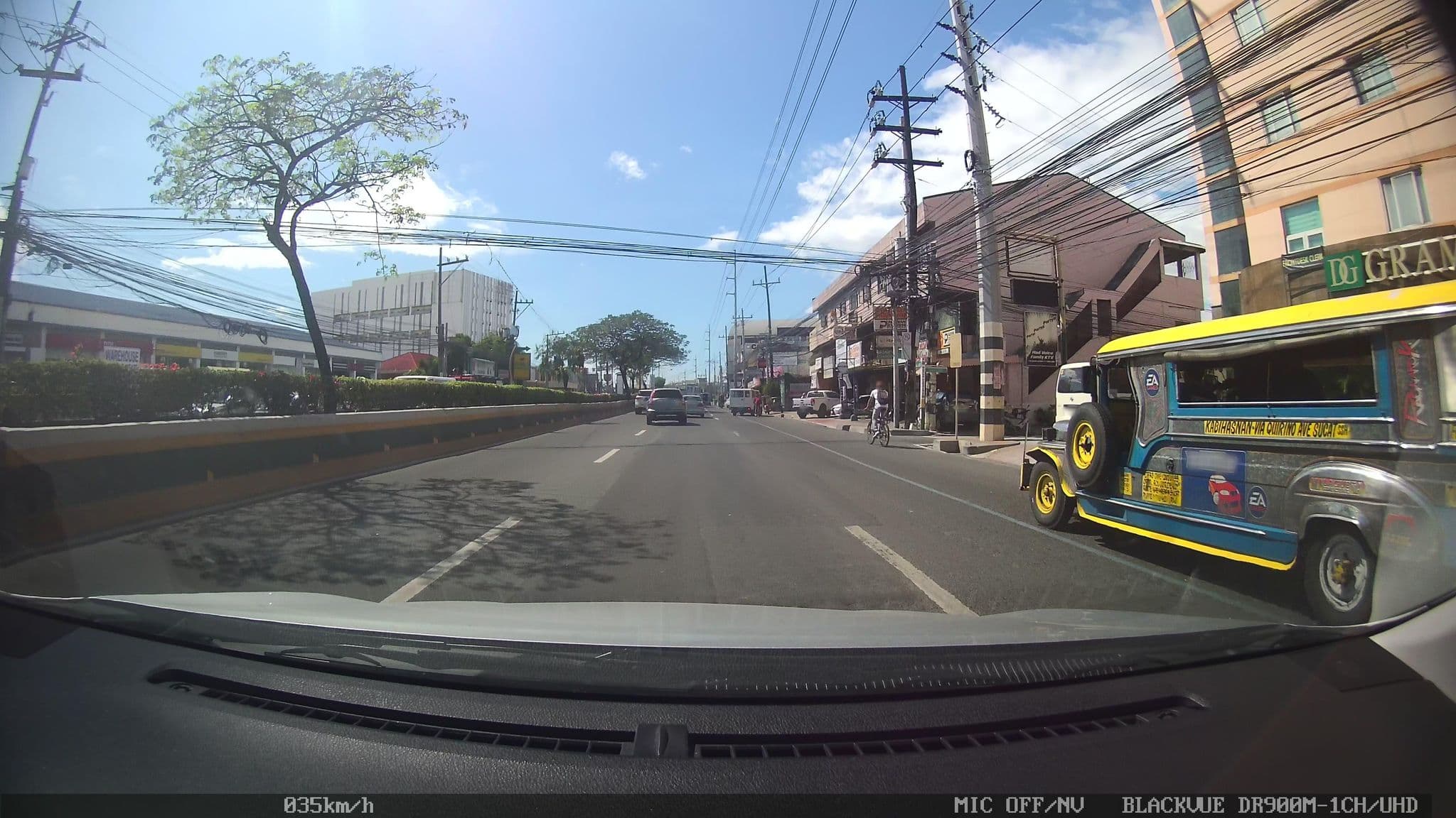 Street view near DG Grami Hotel, Cupang — © kaart_4 (CC BY-SA · Mapillary)
