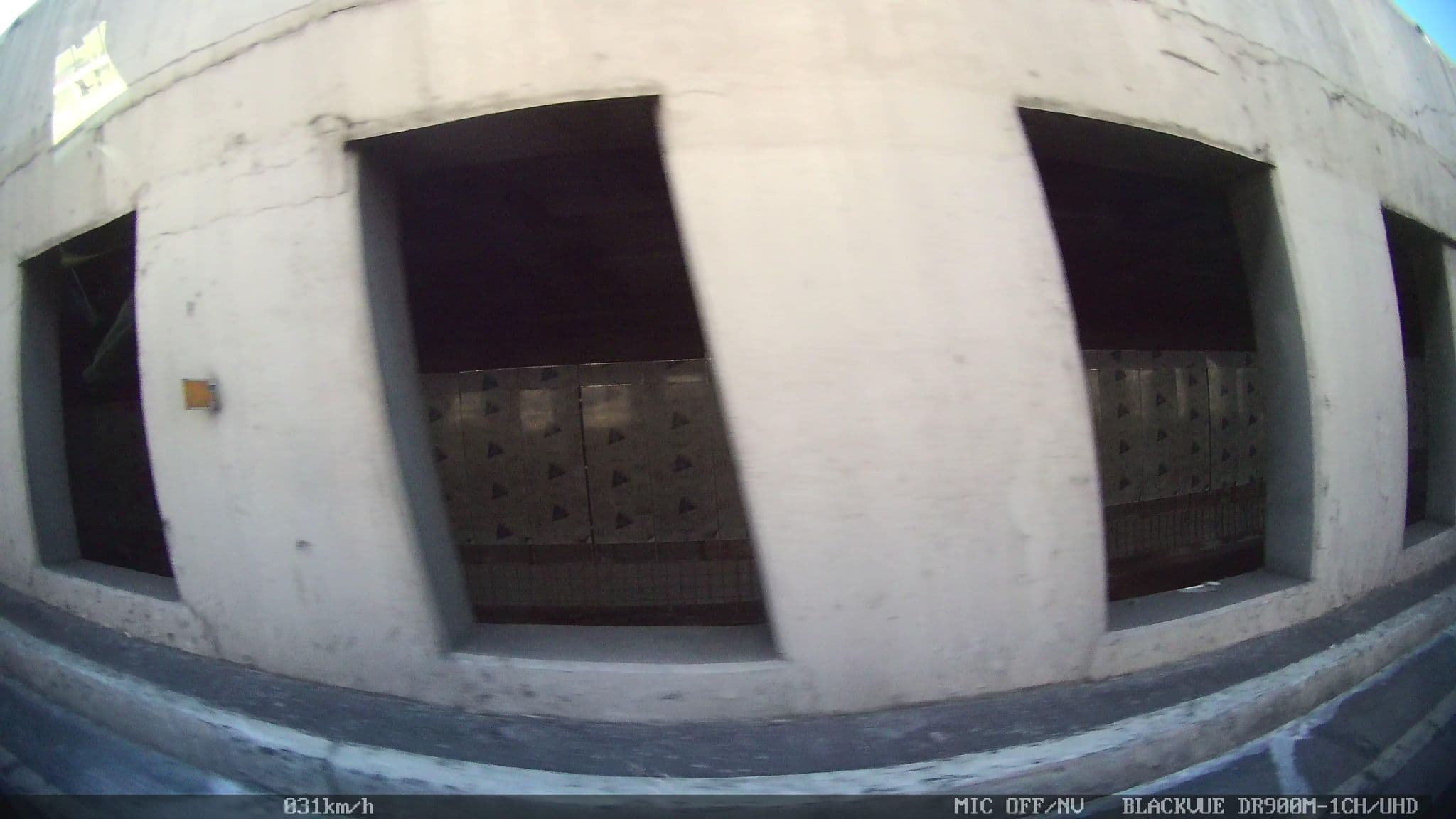 Street view near Room 1260, Makati City — © kaart_4 (CC BY-SA · Mapillary)