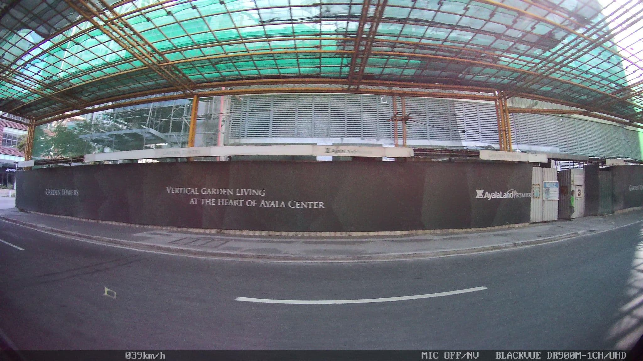 Street view near Room 1601, Makati City — © kaart_4 (CC BY-SA · Mapillary)