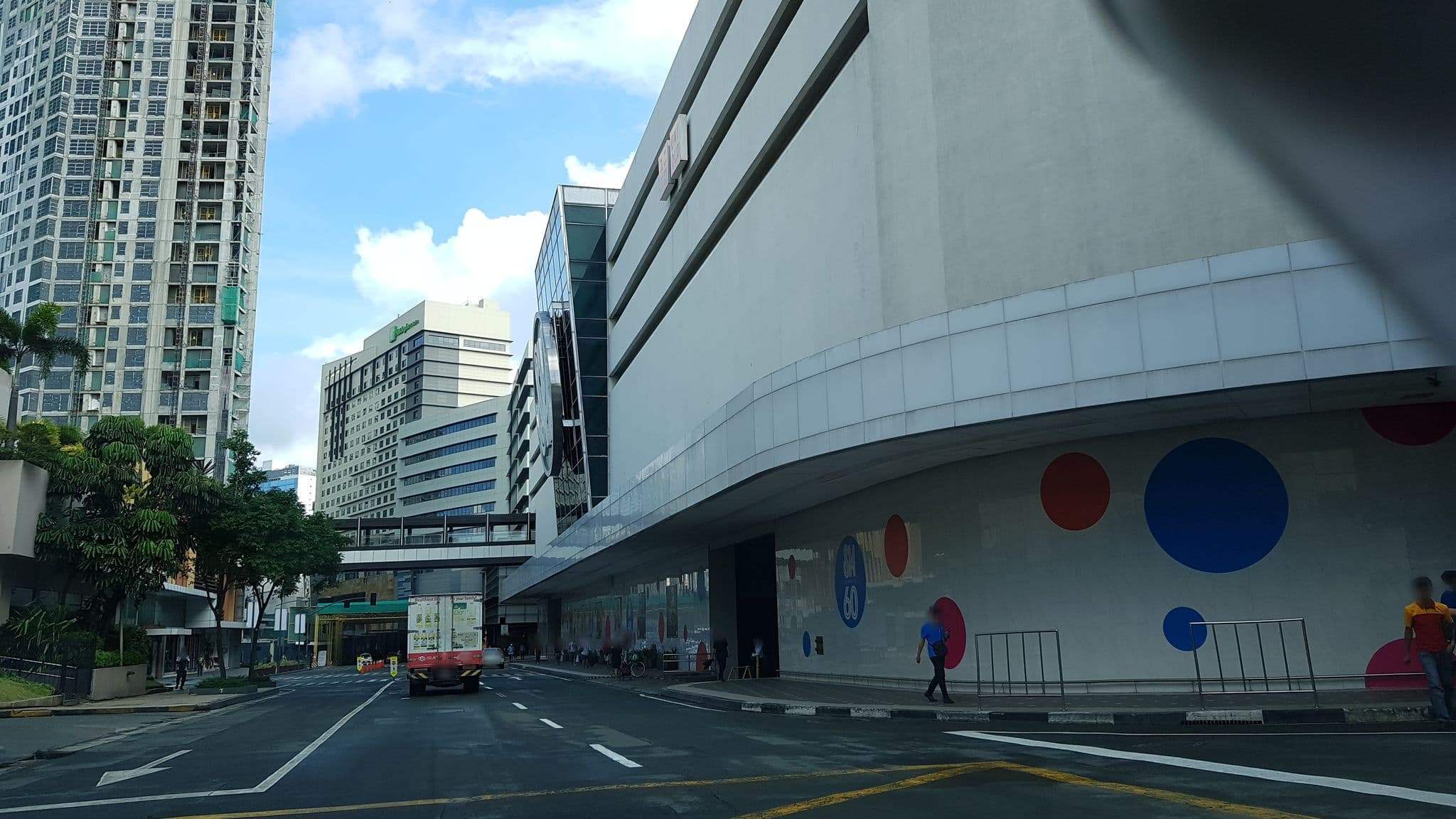 Street view near Room 635, Makati City — © mhayd (CC BY-SA · Mapillary)