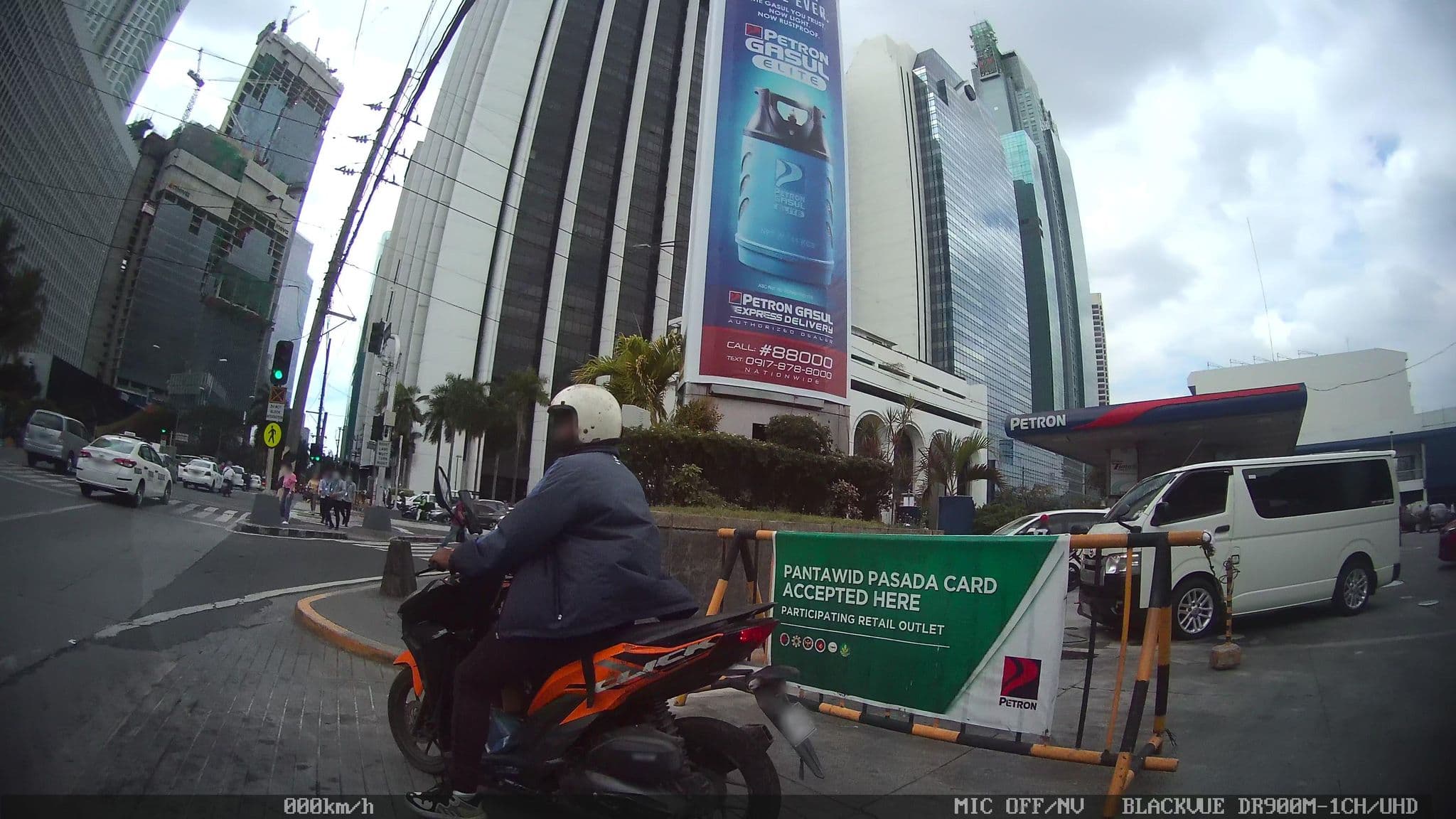 Street view near Aloha Hotel, Bel Air — © kaart_4 (CC BY-SA · Mapillary)