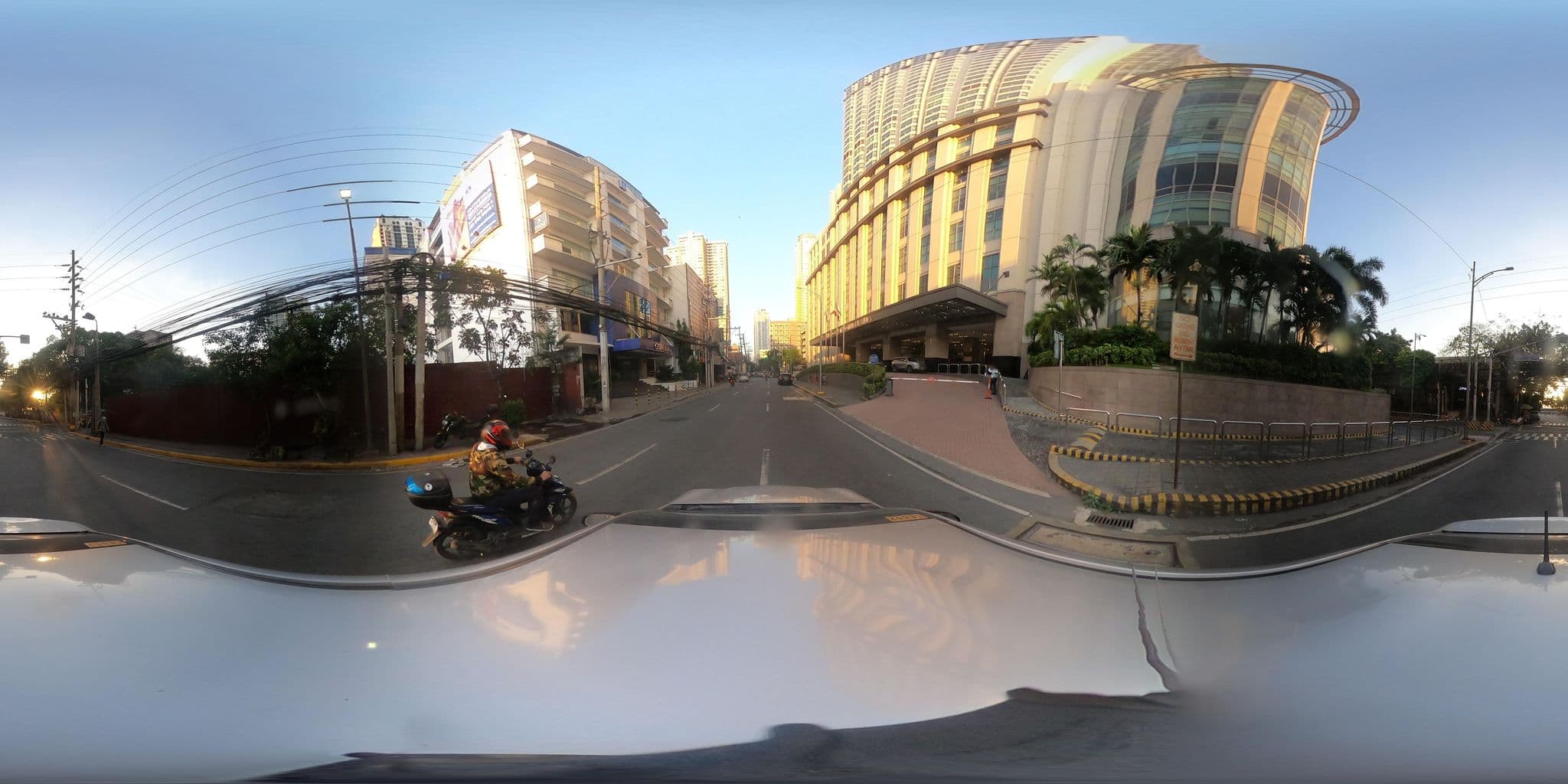 Street view near Presidential Suite, Hyatt Hotel, Paco — © kaart_3 (CC BY-SA · Mapillary)