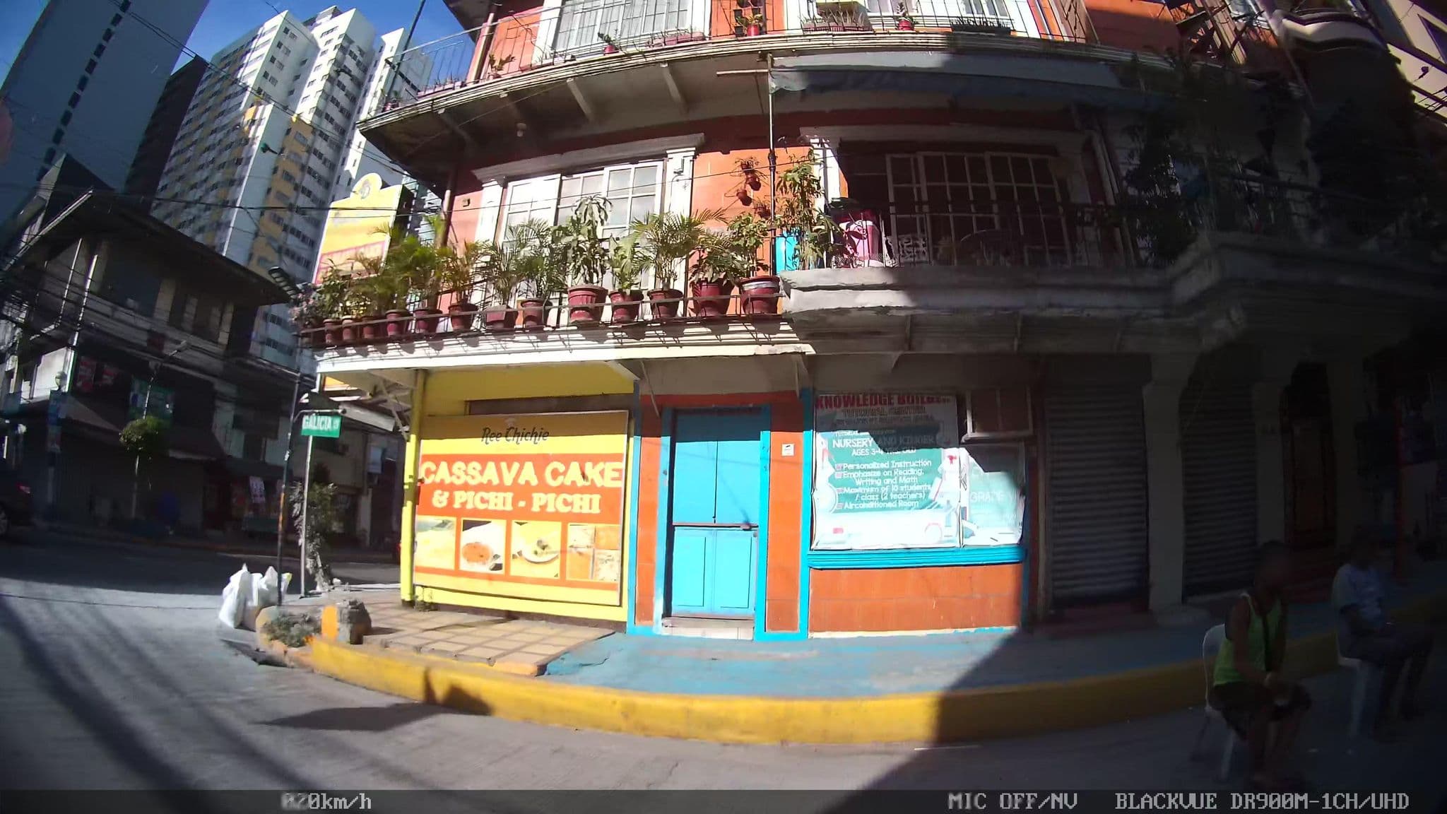 Street view near Reddoorz U-Belt, Manila — © kaart_4 (CC BY-SA · Mapillary)