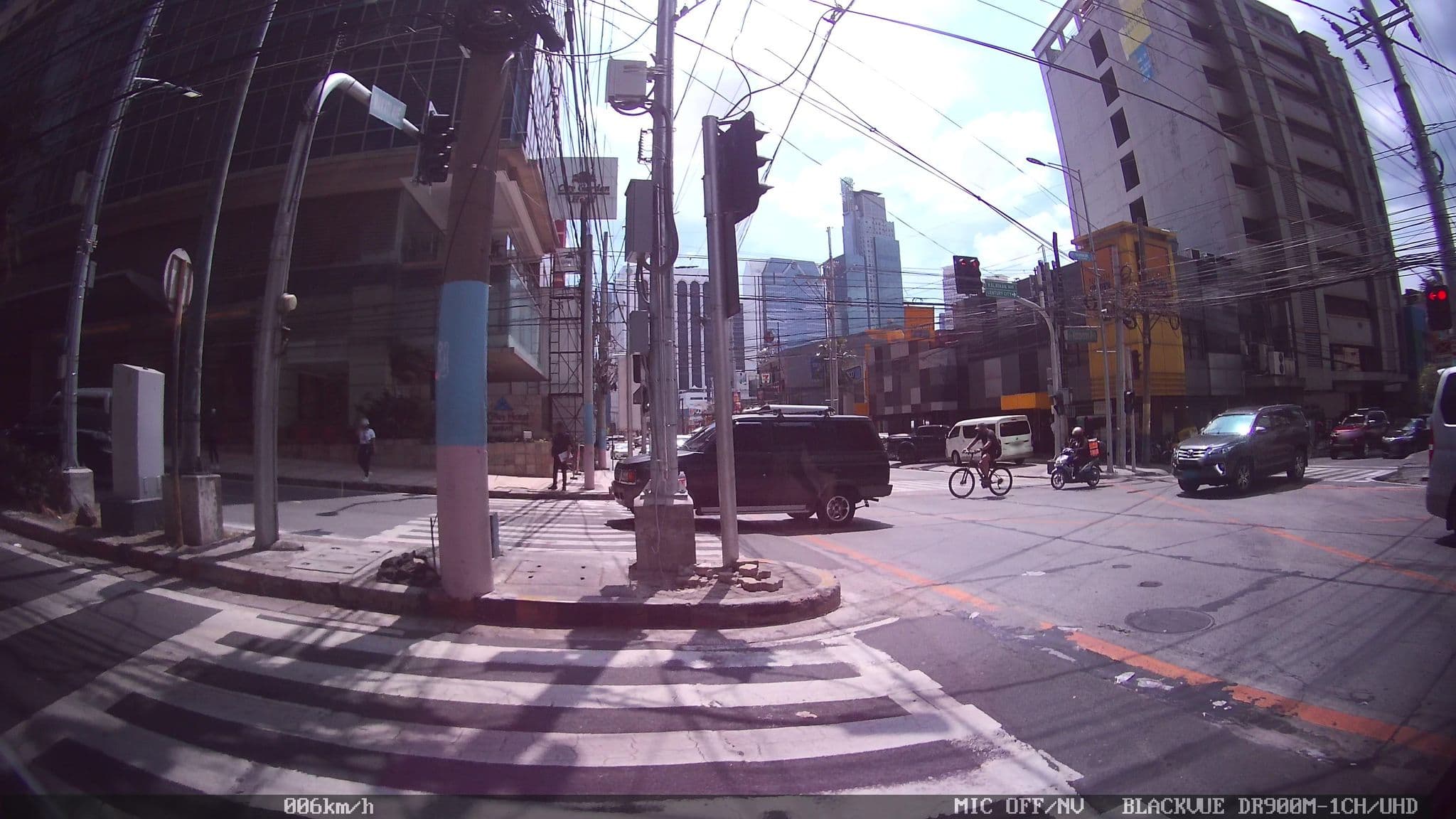 Street view near SGHM Lobby, Bel Air — © kaart_4 (CC BY-SA · Mapillary)