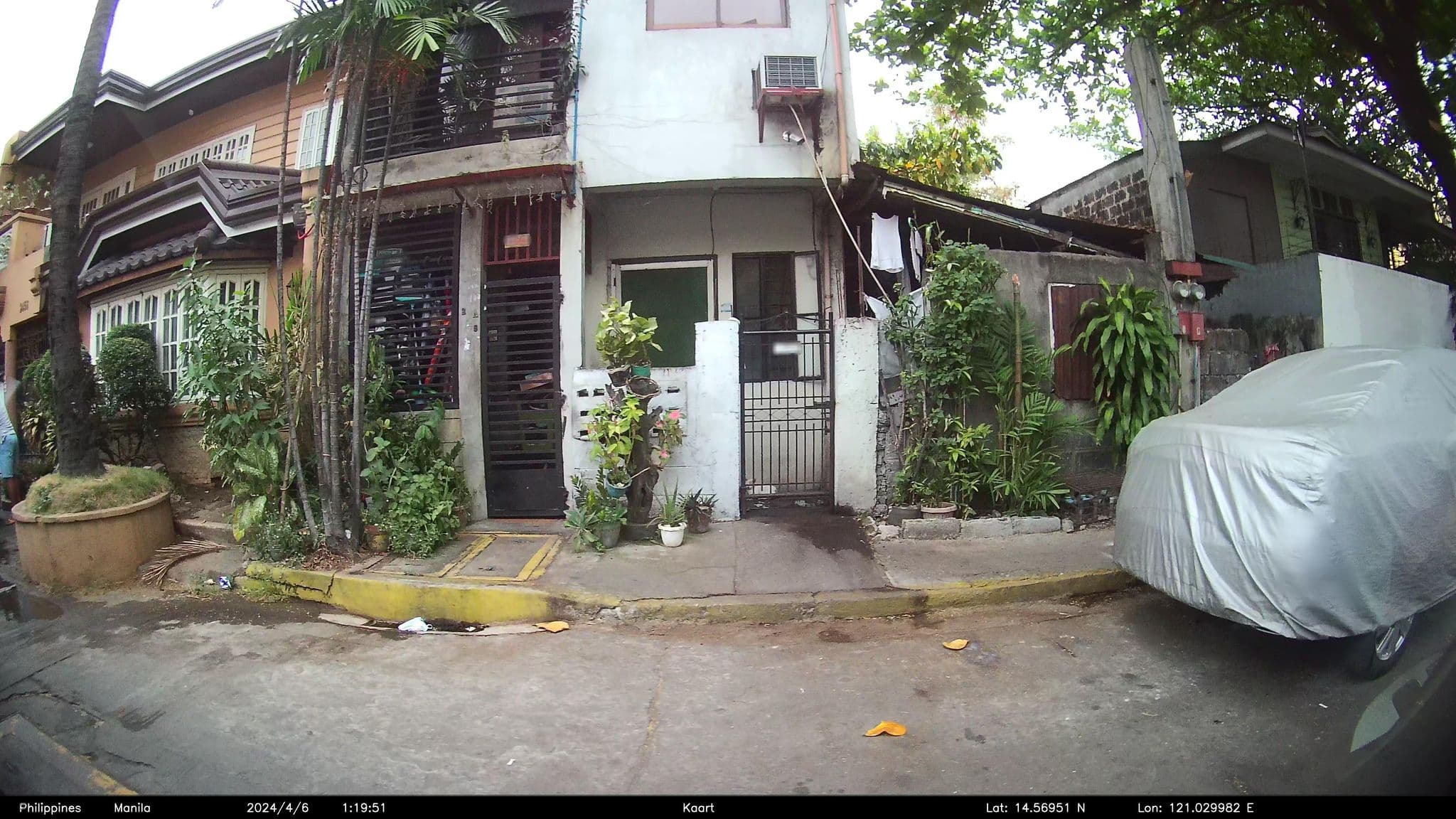 Street view near Subic Park Hotel, Mandaluyong — © kaart_3 (CC BY-SA · Mapillary)