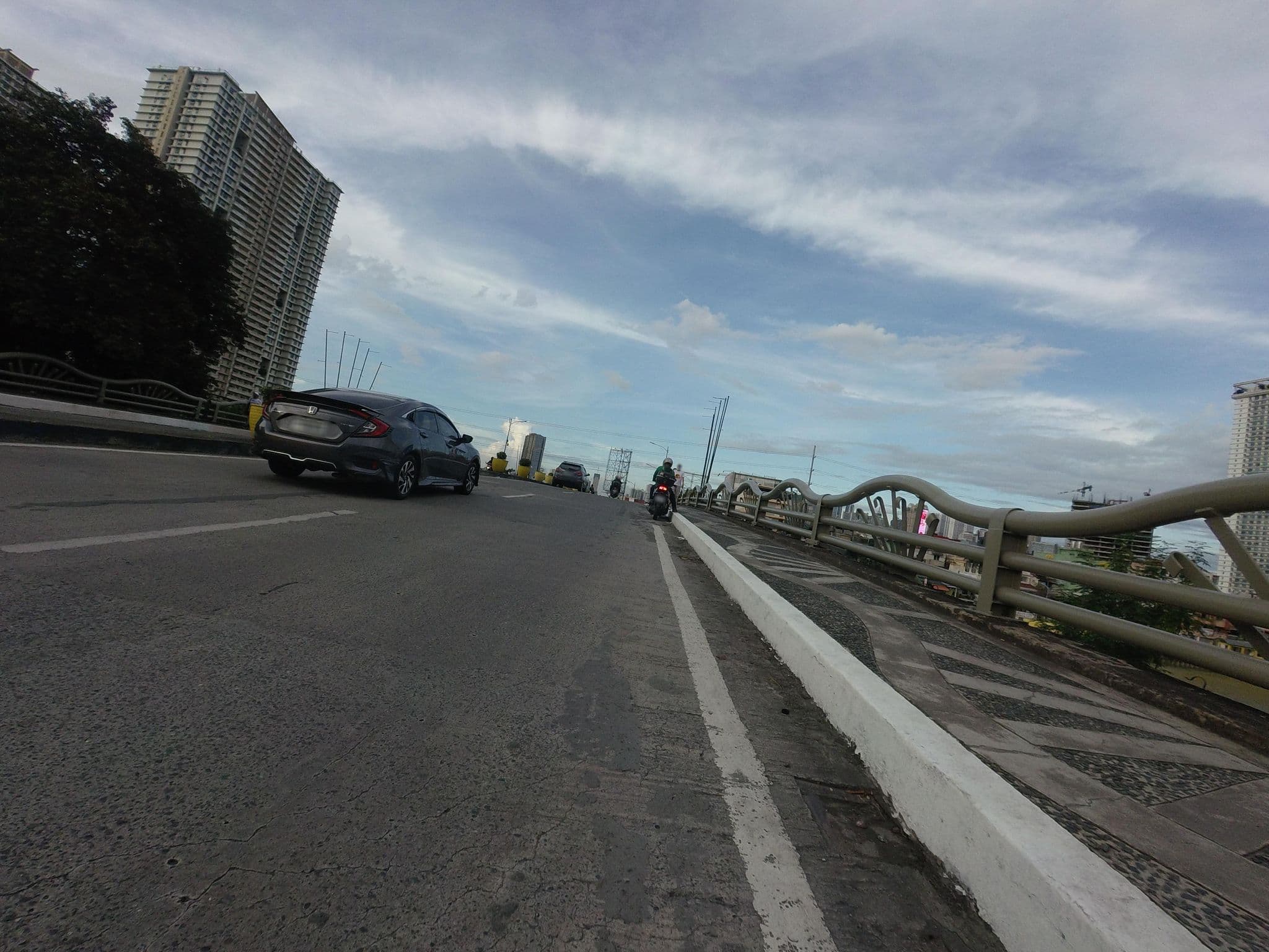 Street view near Robelle House, Mandaluyong — © GOwin (CC BY-SA · Mapillary)