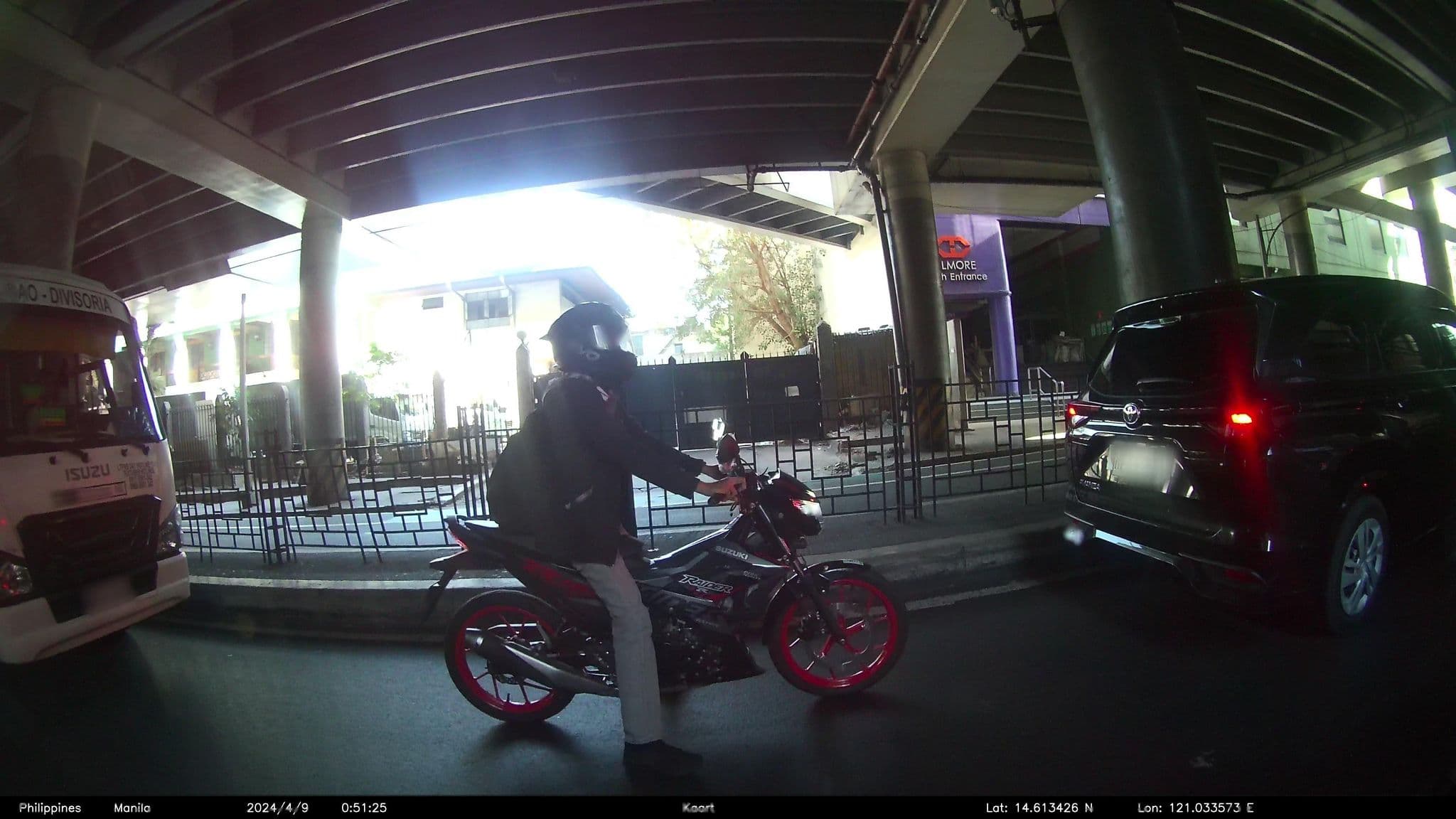 Street view near Studio Deluxe Apartment in Princeton Residences, Mariana — © kaart_4 (CC BY-SA · Mapillary)
